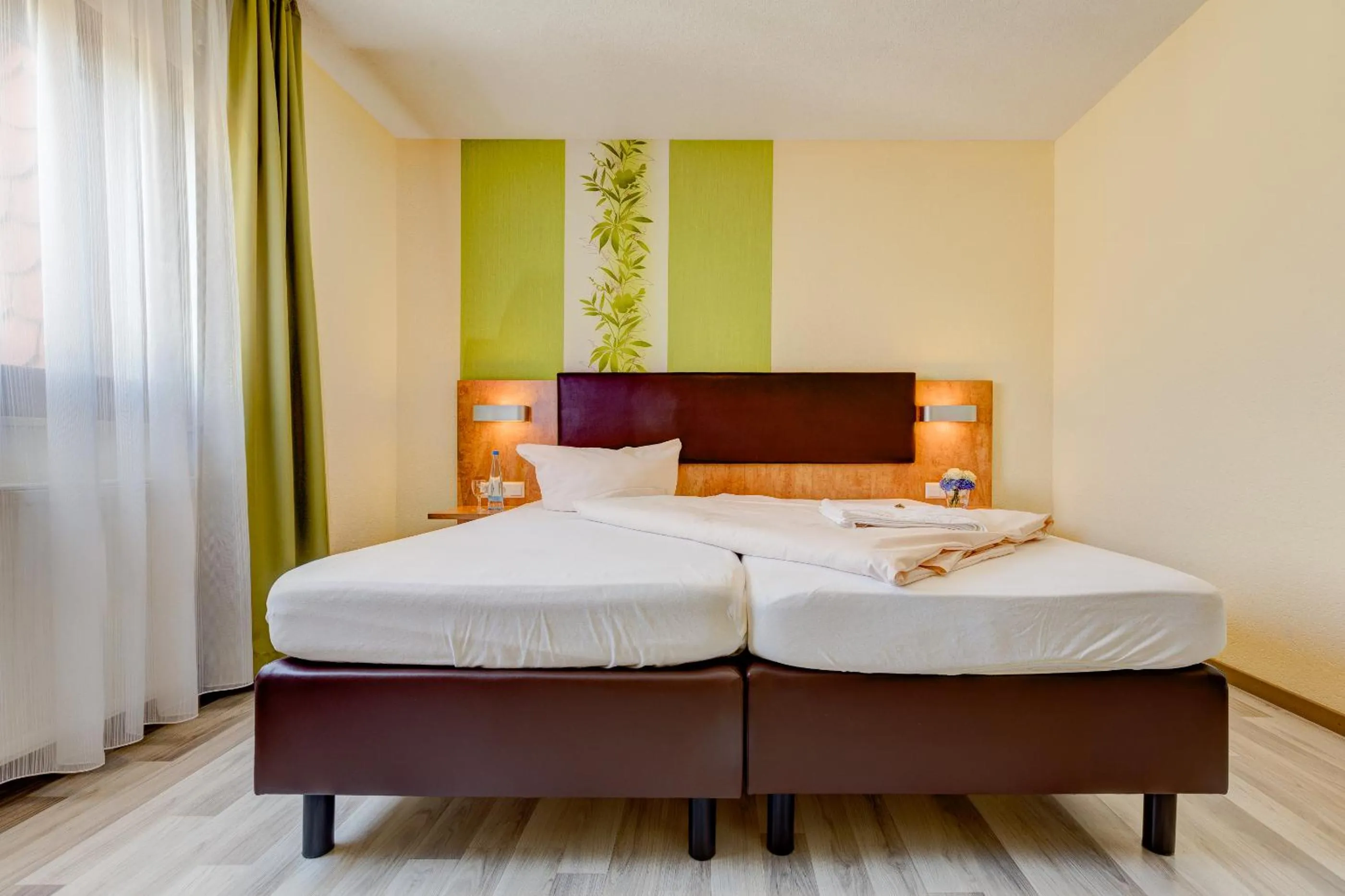 Bed in Landhotel Küffner