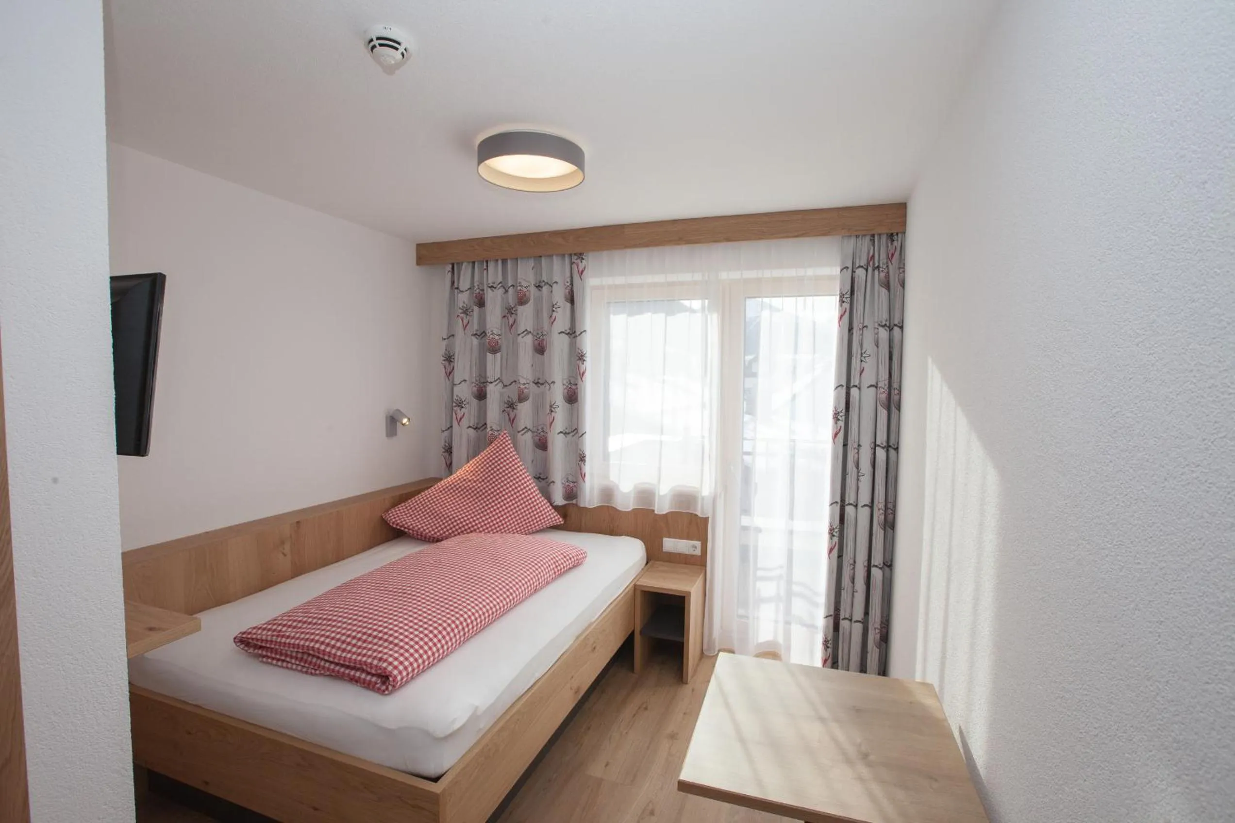 Bed in Haus Küchelspitz