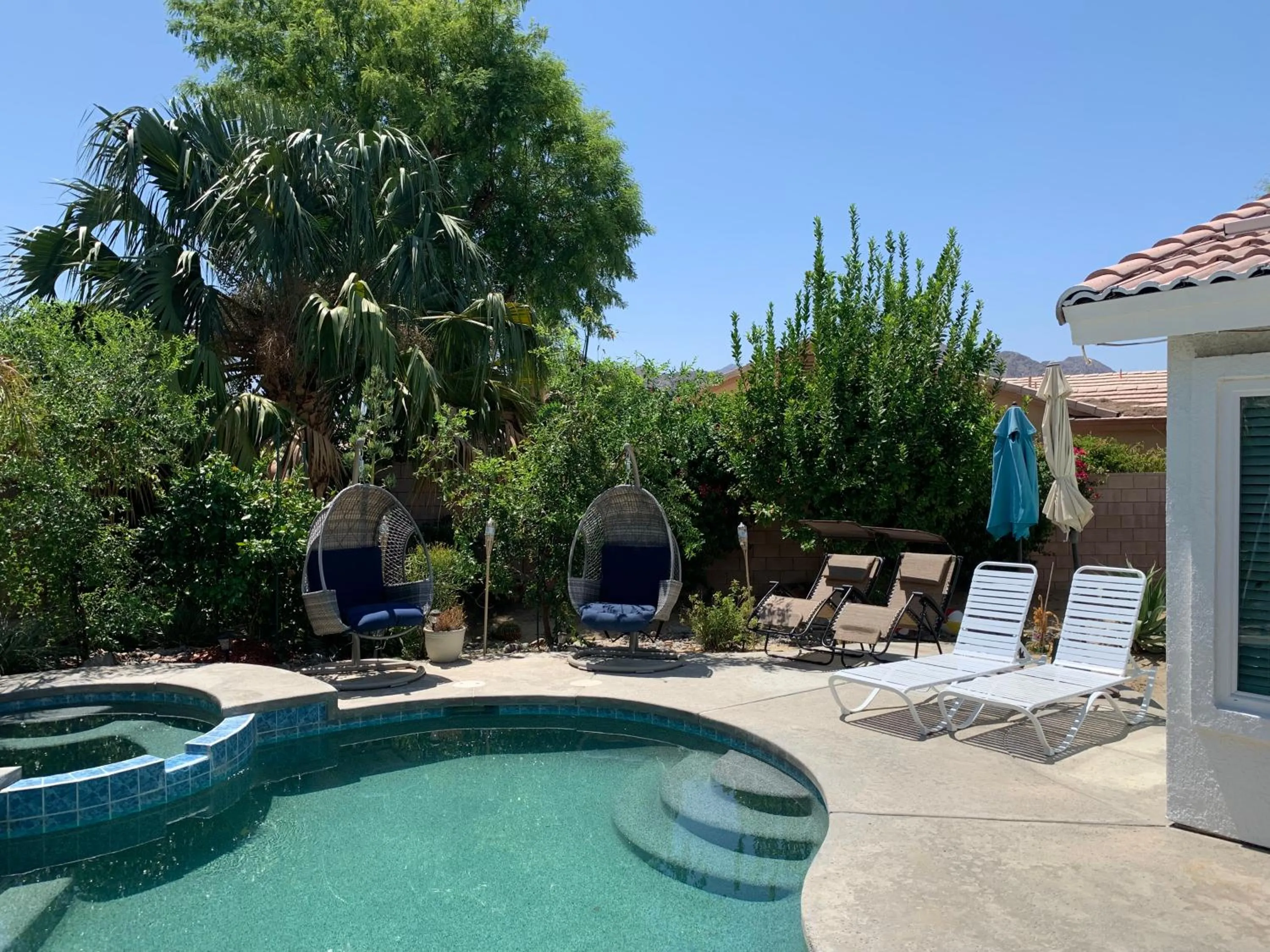 Pool view in 3 bedroom house with Private Pool, Spa&Golf Course!