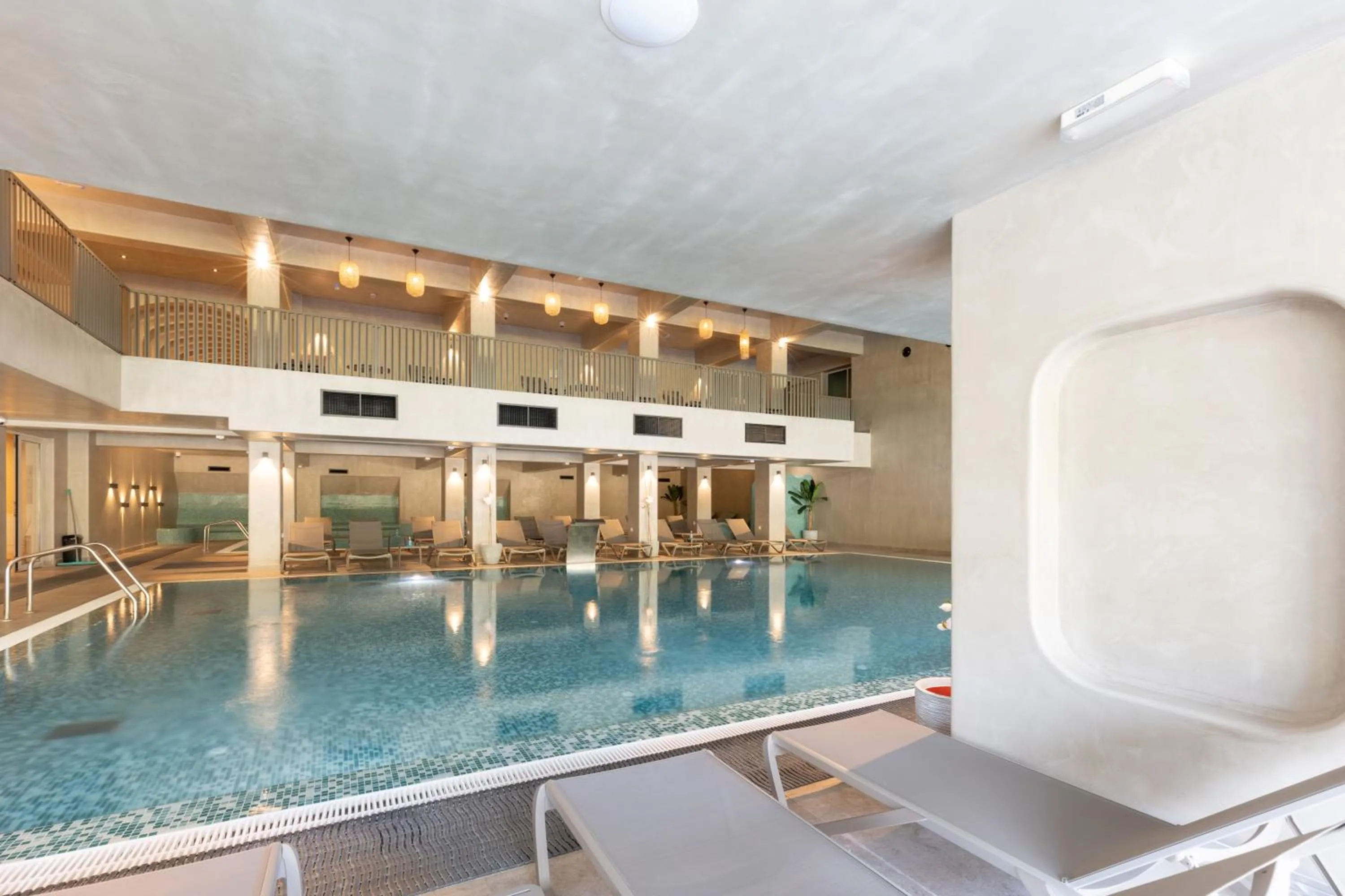 Swimming pool in Hotel Sunce