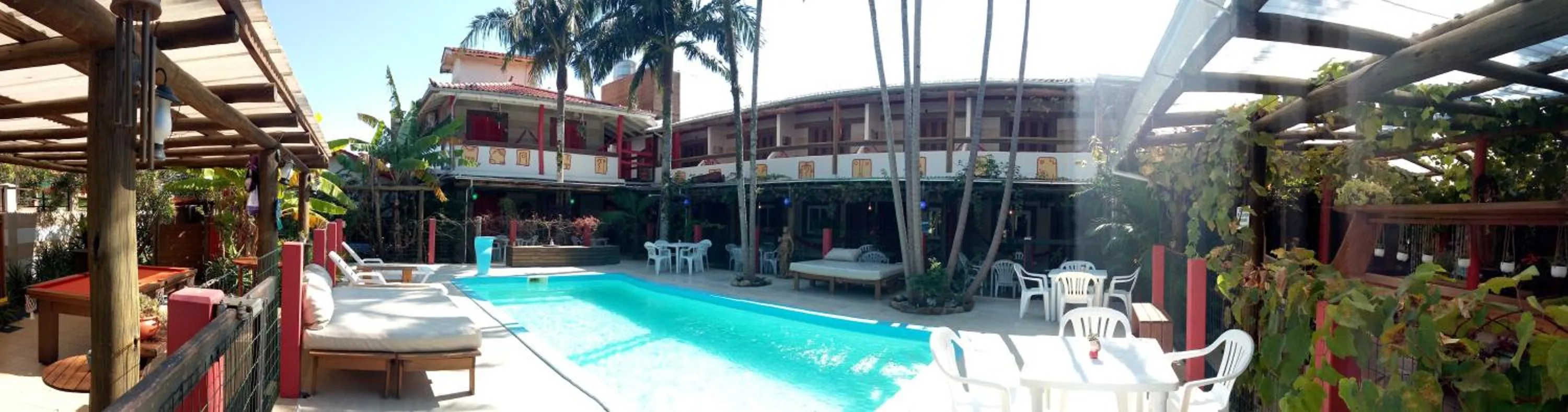 Property building in Hotel Ferrugem Eco Village