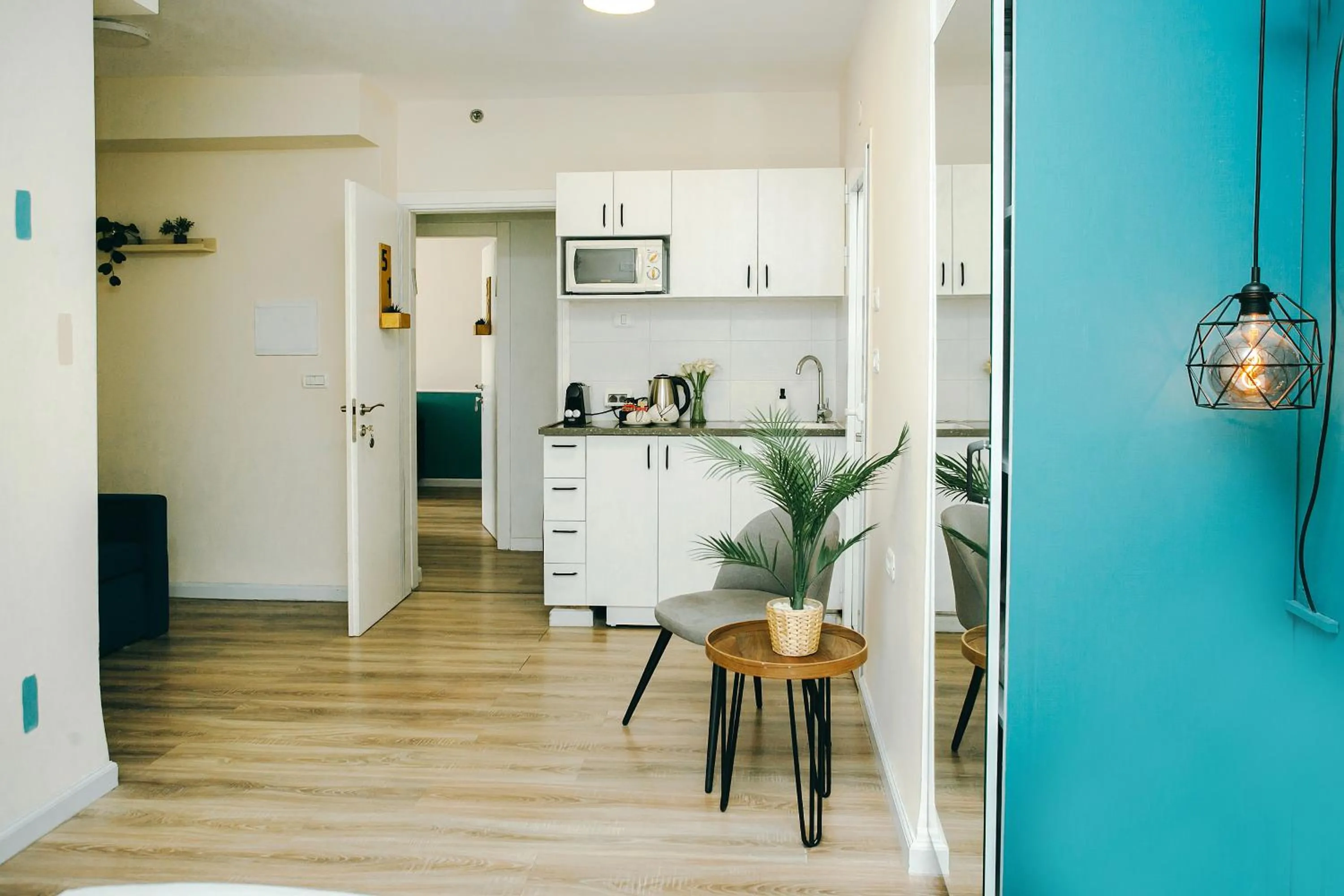 Kitchen or kitchenette in Domus Bat Galim Hotel