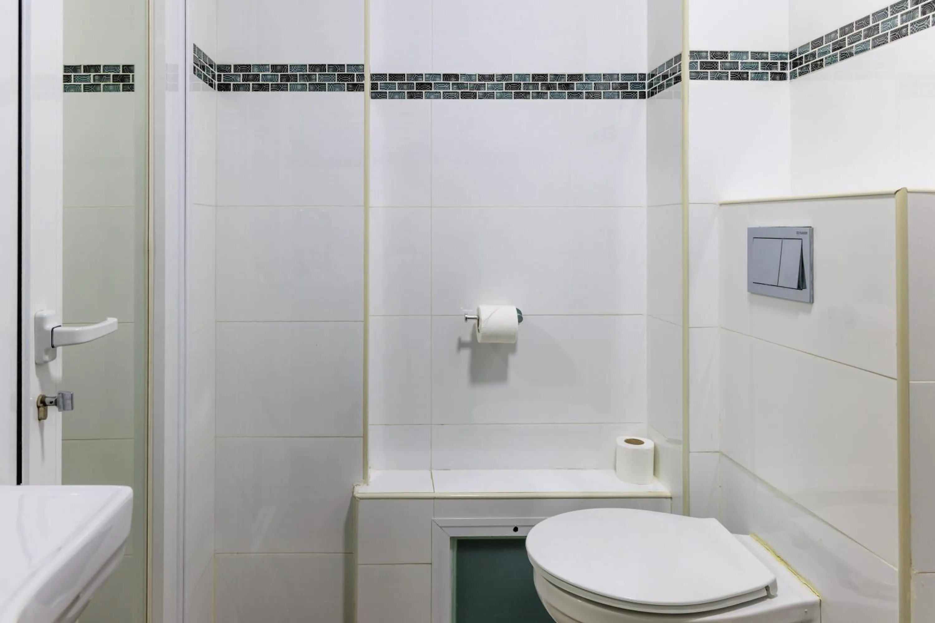 Toilet in Domus Bat Galim Hotel