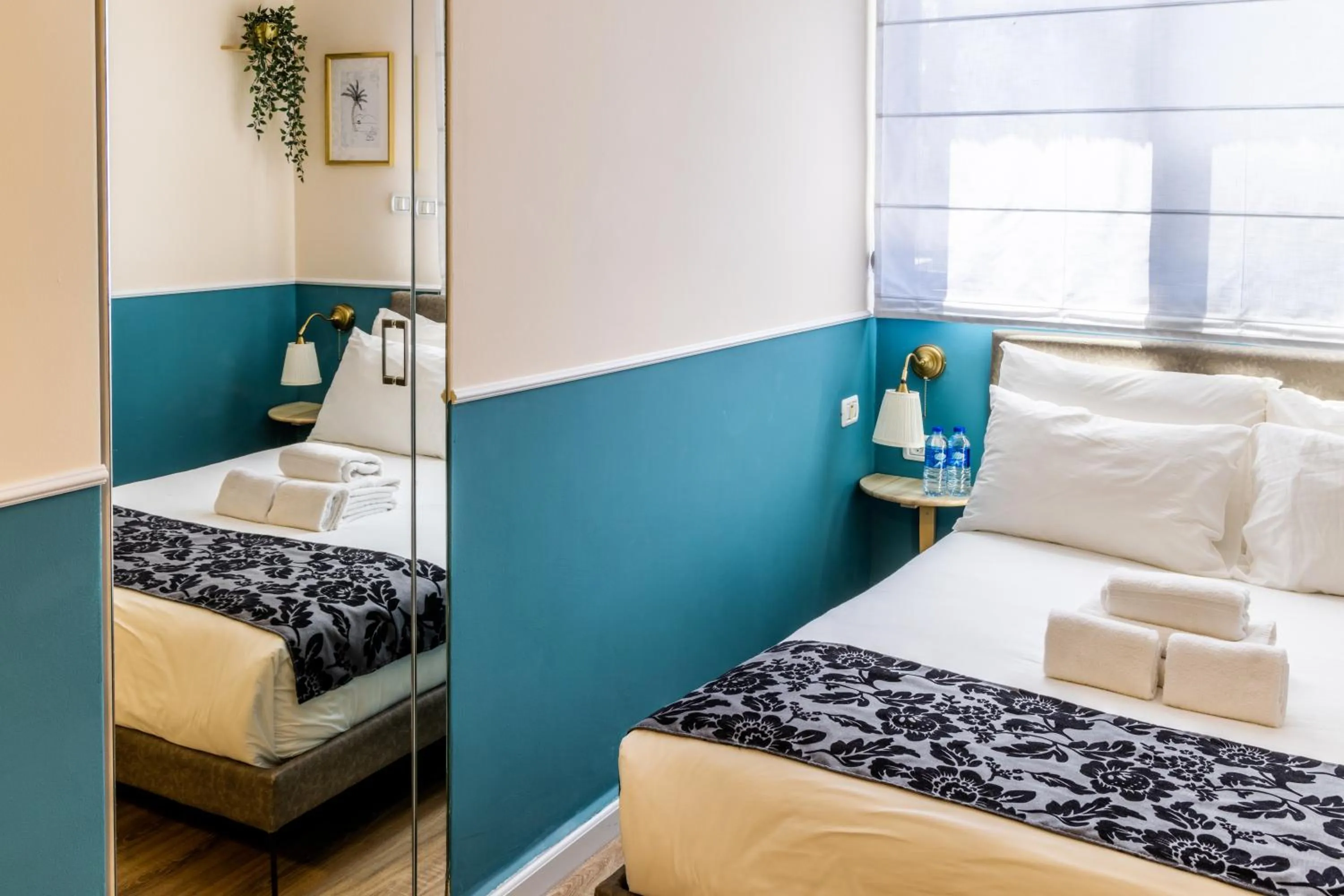 Bed in Domus Bat Galim Hotel