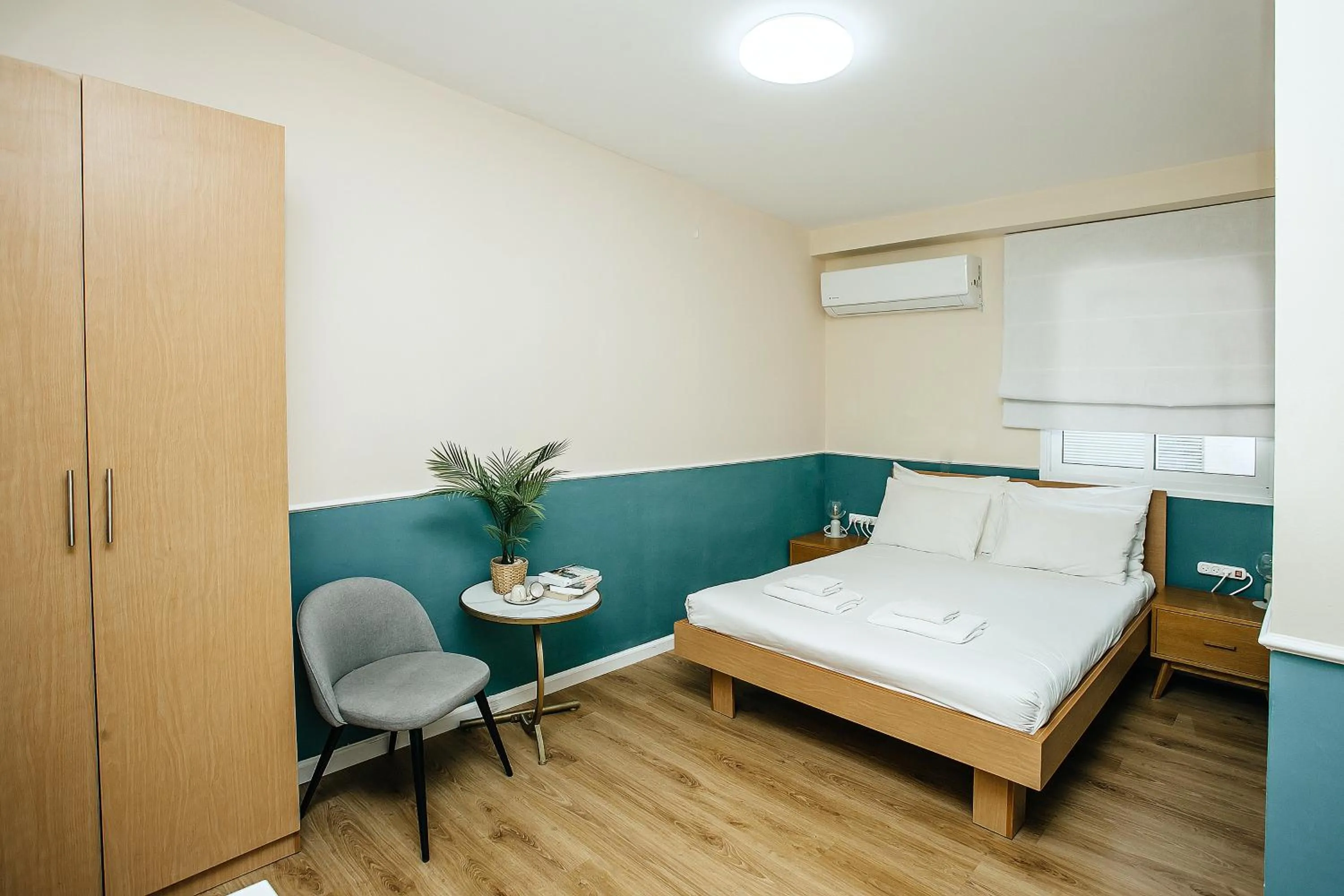 Bed in Domus Bat Galim Hotel