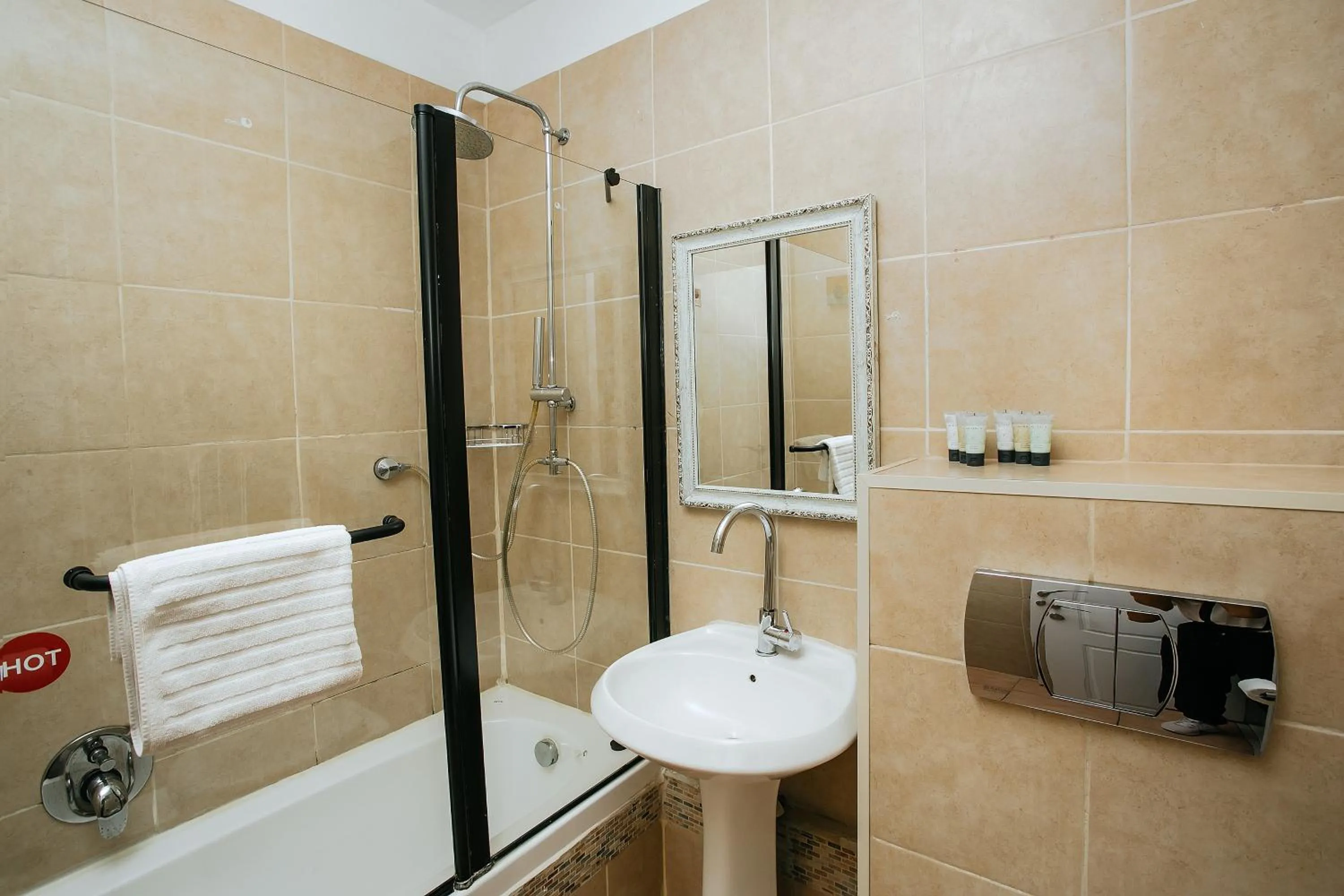 Bath in Domus Bat Galim Hotel