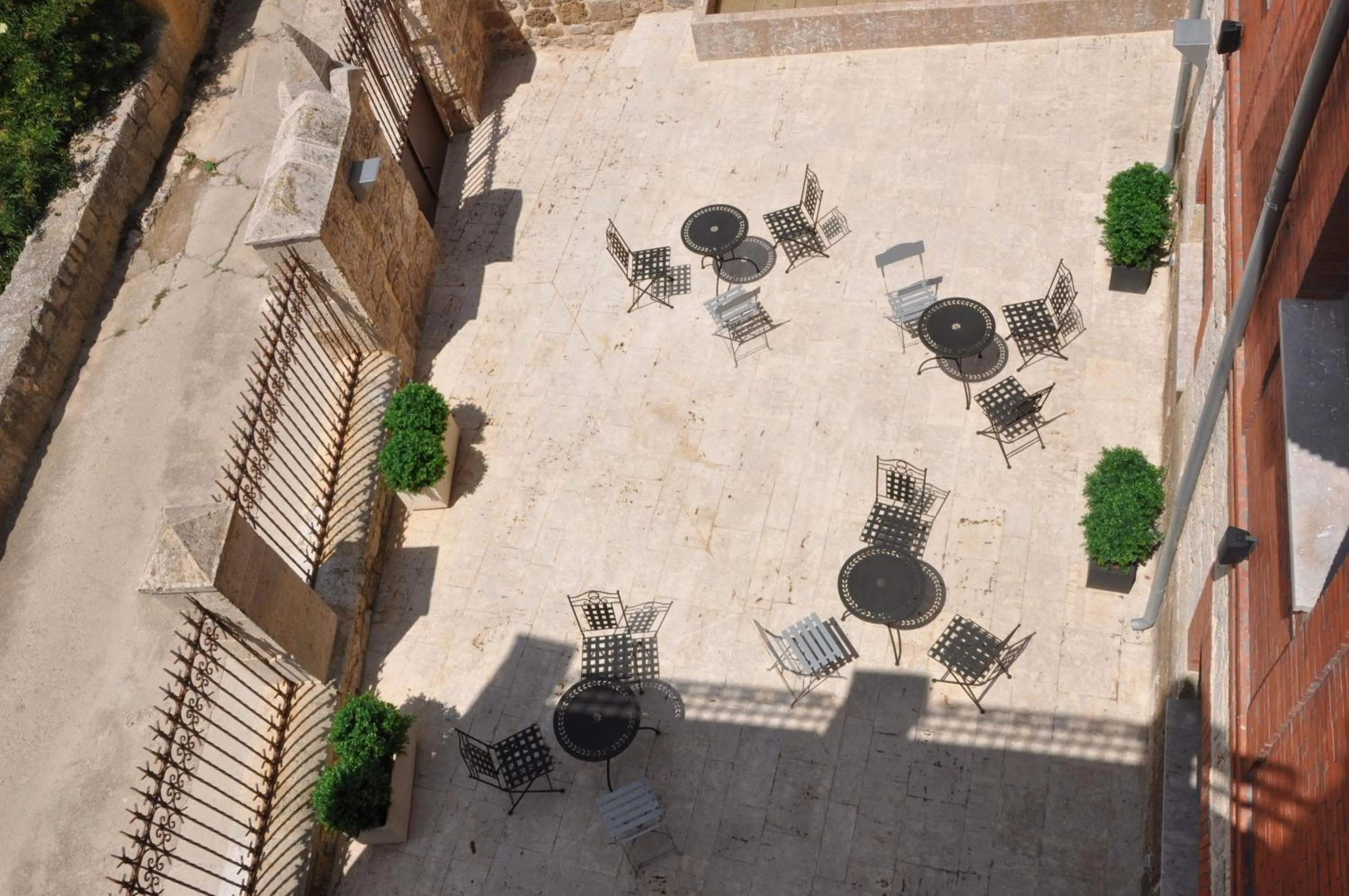 Balcony/Terrace in Emebed Posada