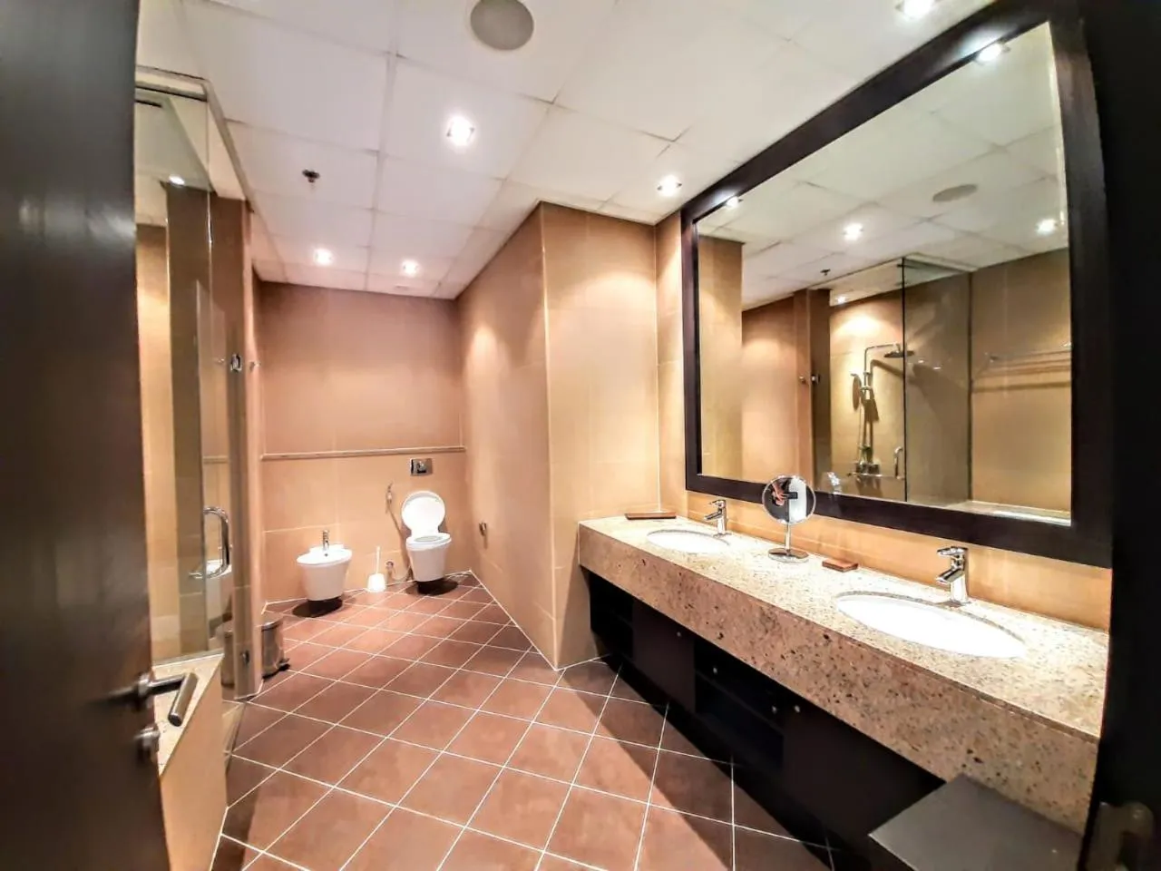 Luxe Getaways Royal Amwaj Palm Jumeirah Resort Apartment Holiday Home