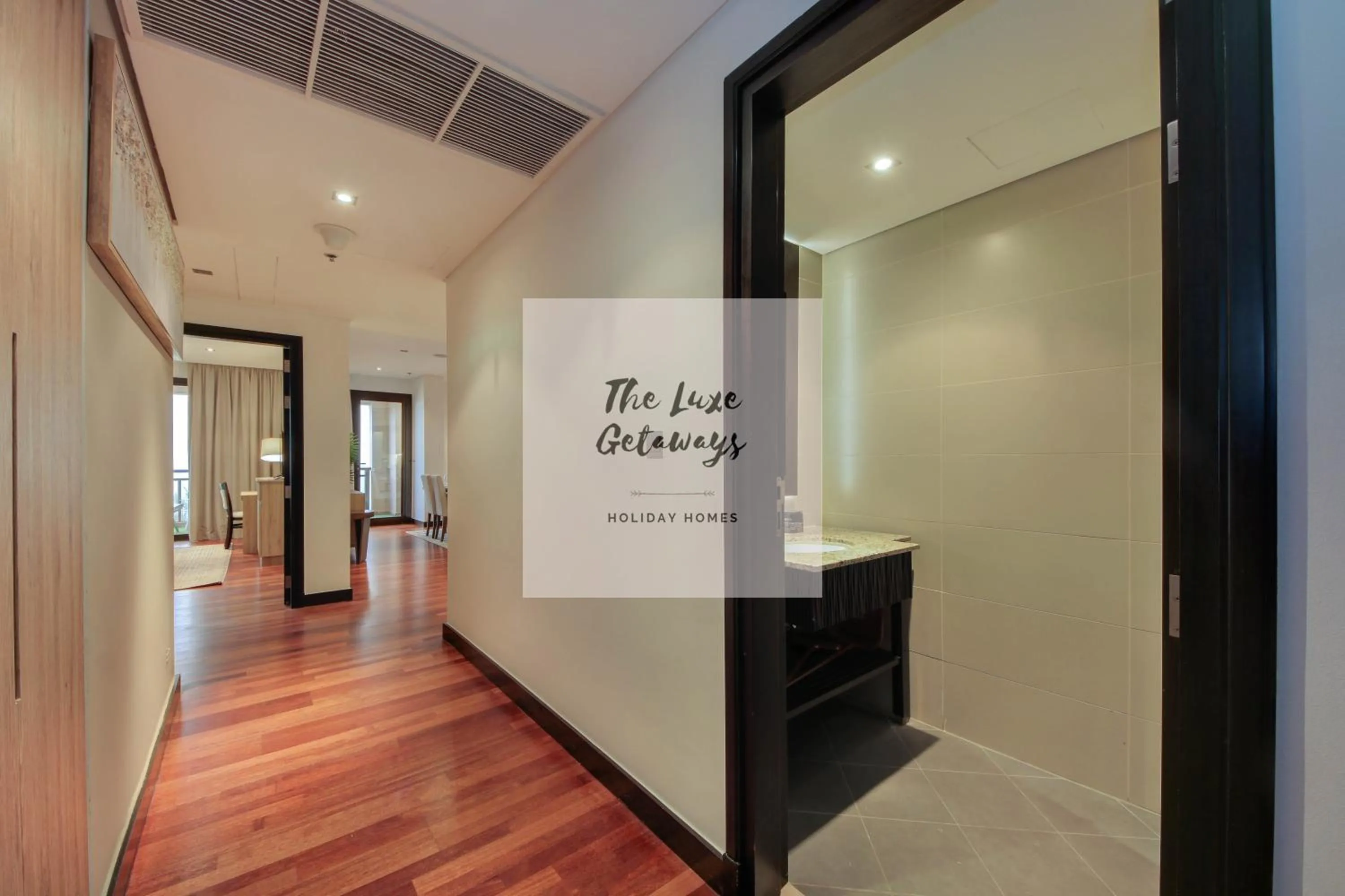 Luxe Getaways Royal Amwaj Palm Jumeirah Resort Apartment Holiday Home