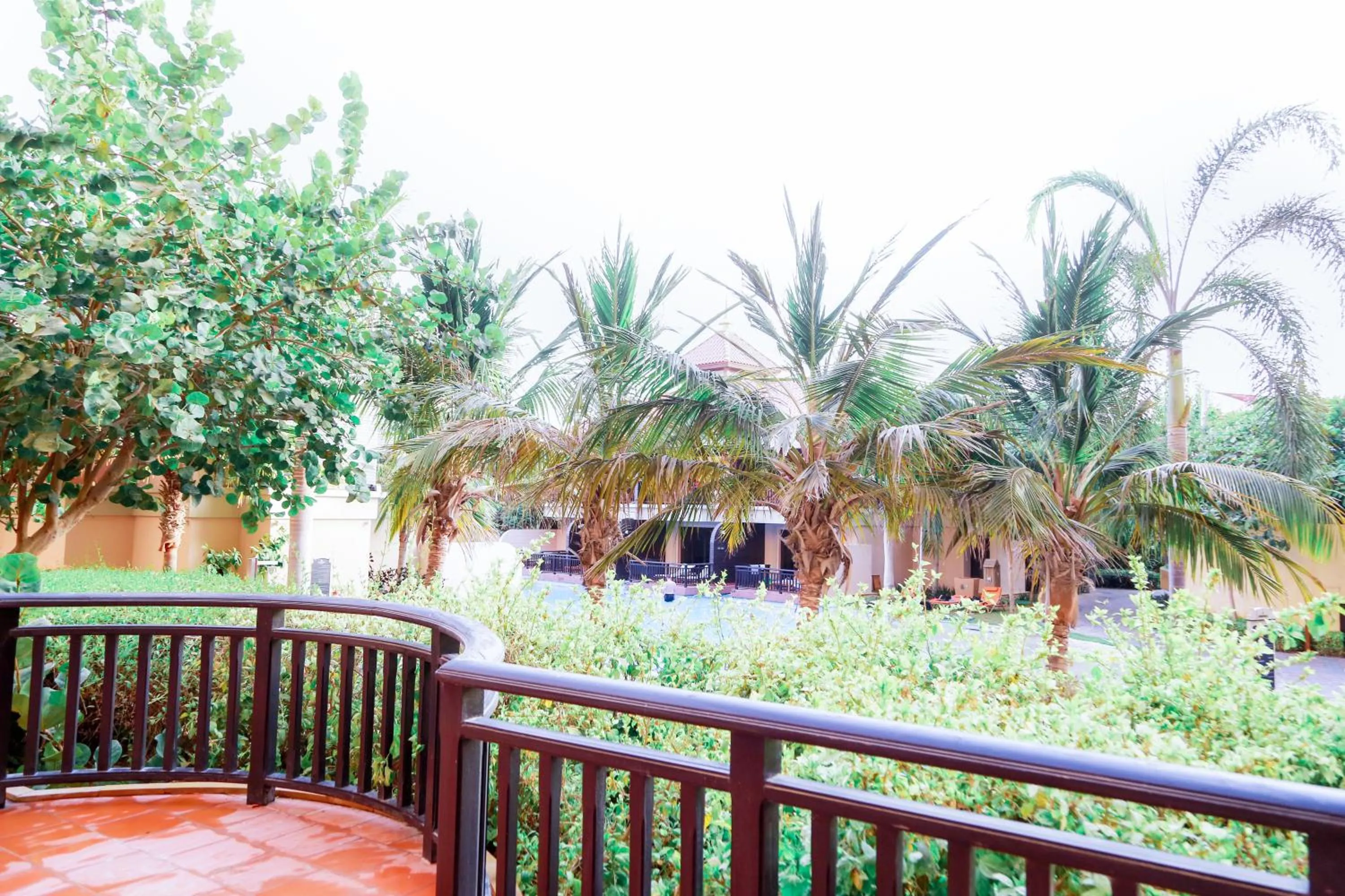 Luxe Getaways Royal Amwaj Palm Jumeirah Resort Apartment Holiday Home