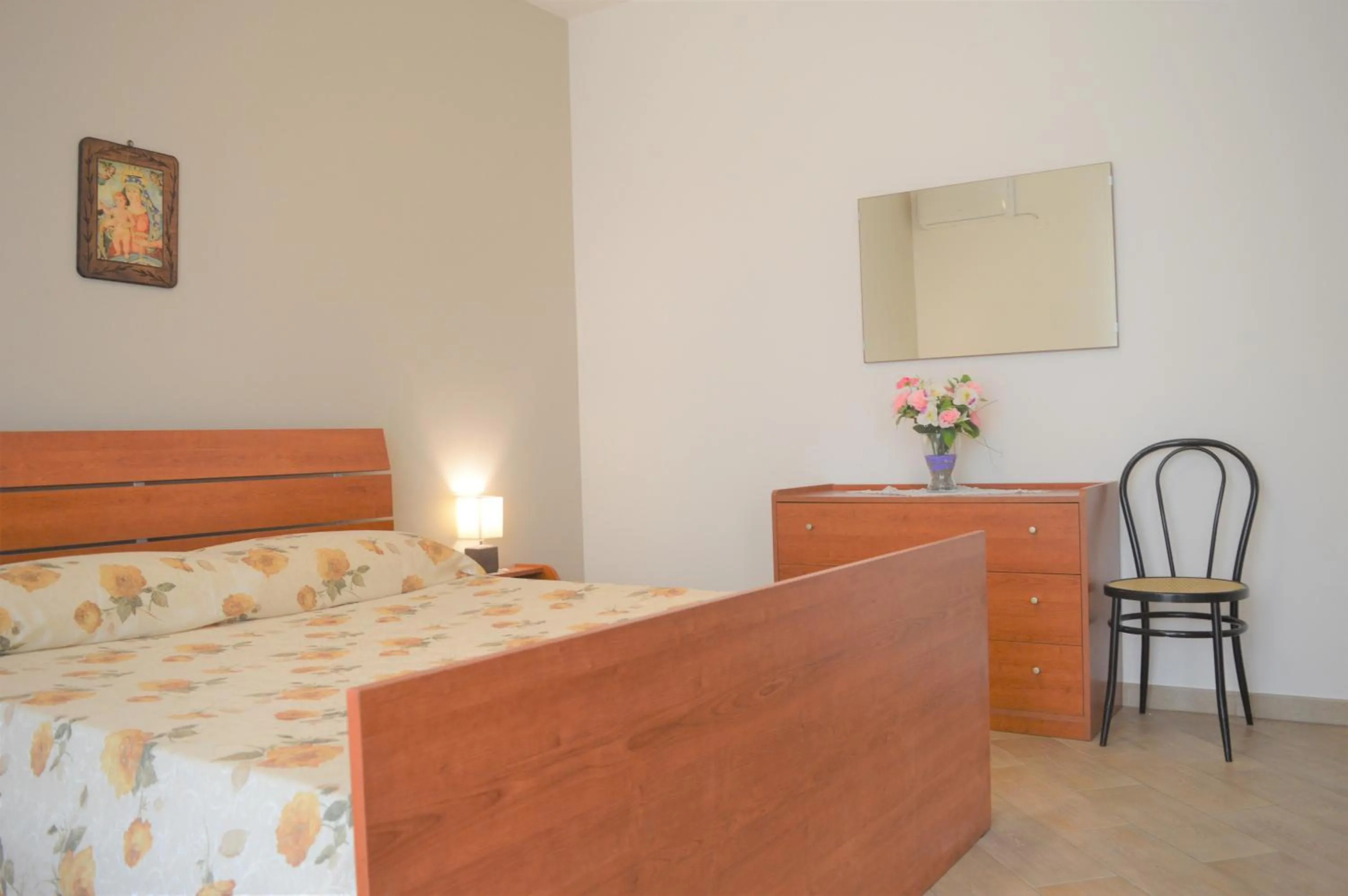 Bedroom, Bed in Etna - Taormina