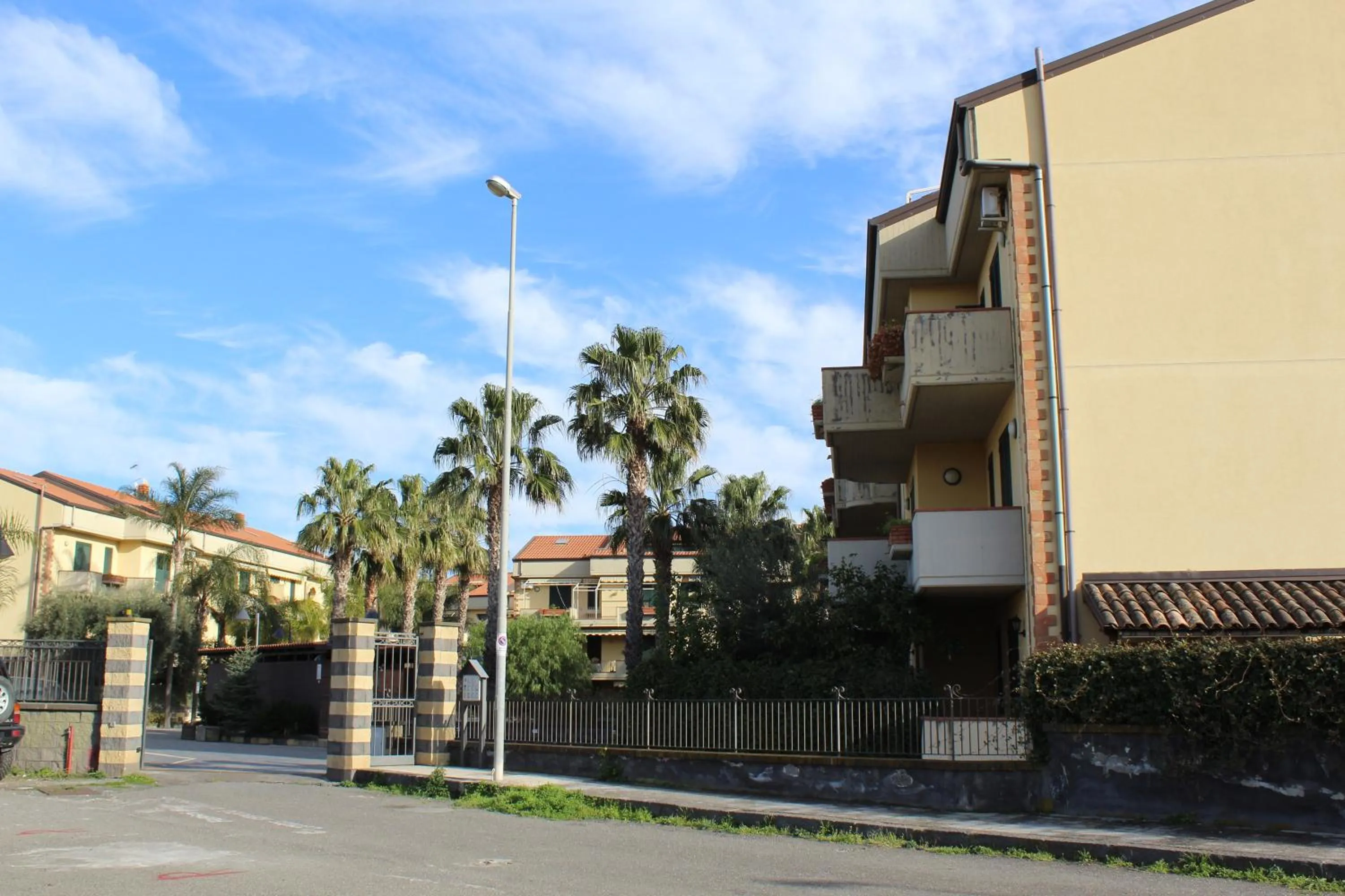Facade/entrance in Etna - Taormina