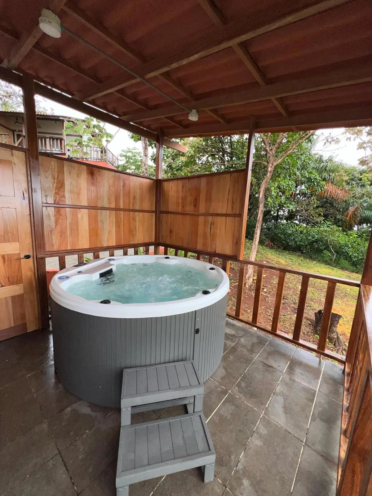 Hot Tub in Ciel y Miel