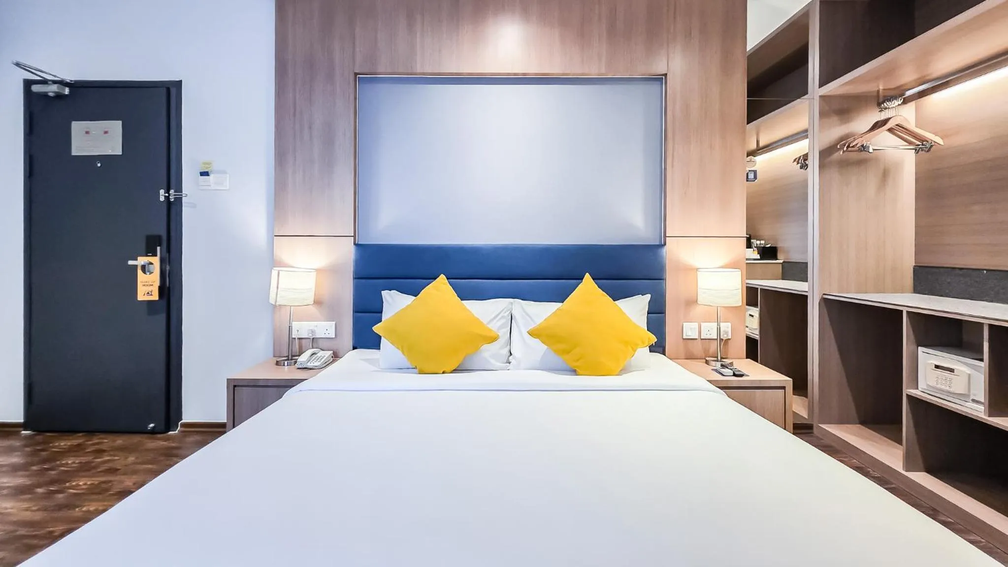 Bed in Fives Hotel Johor Bahru City Centre