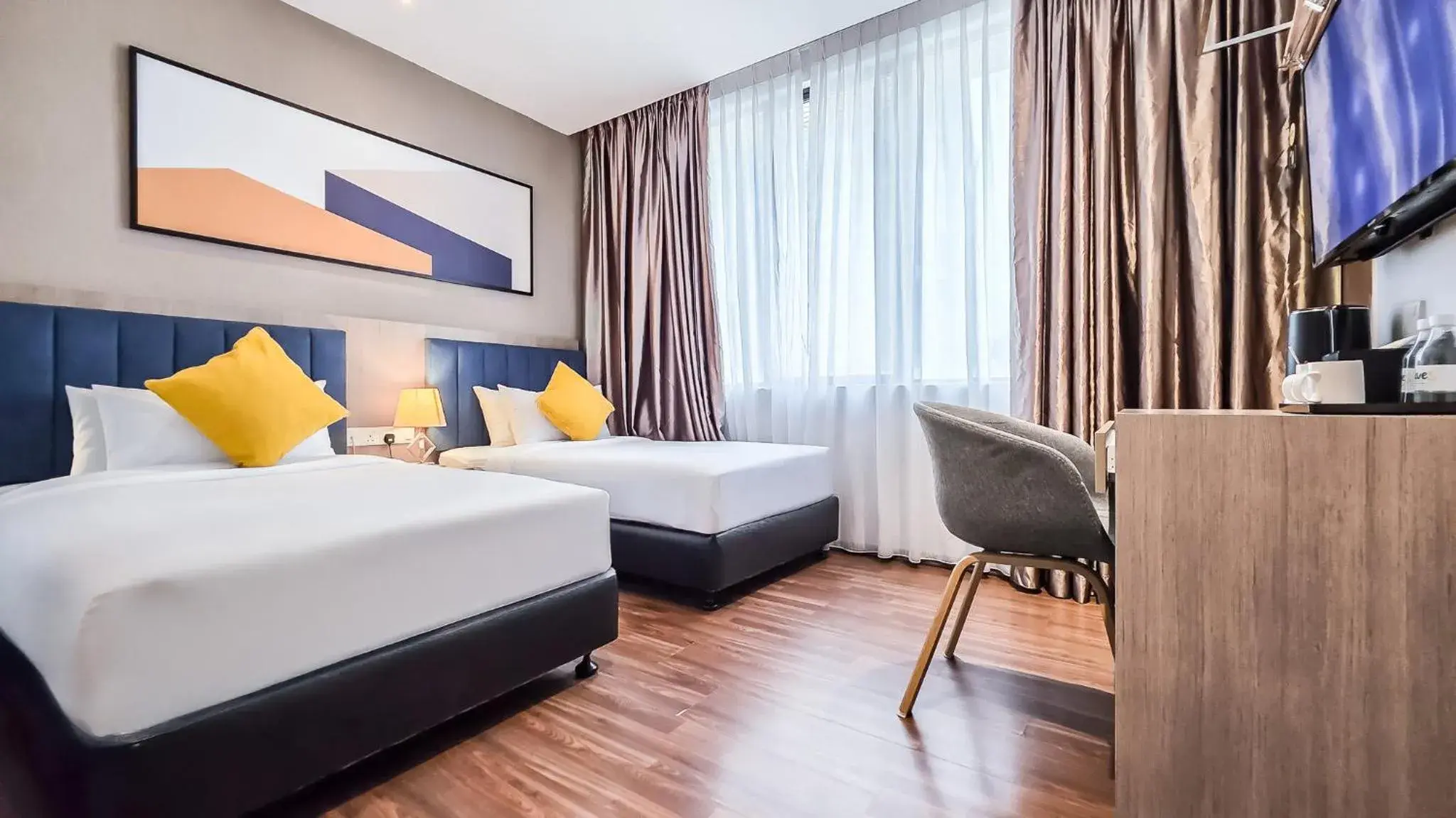 Deluxe Twin Room in Fives Hotel Johor Bahru City Centre Deluxe Twin Room in Fives Hotel Johor Bahru City Centre