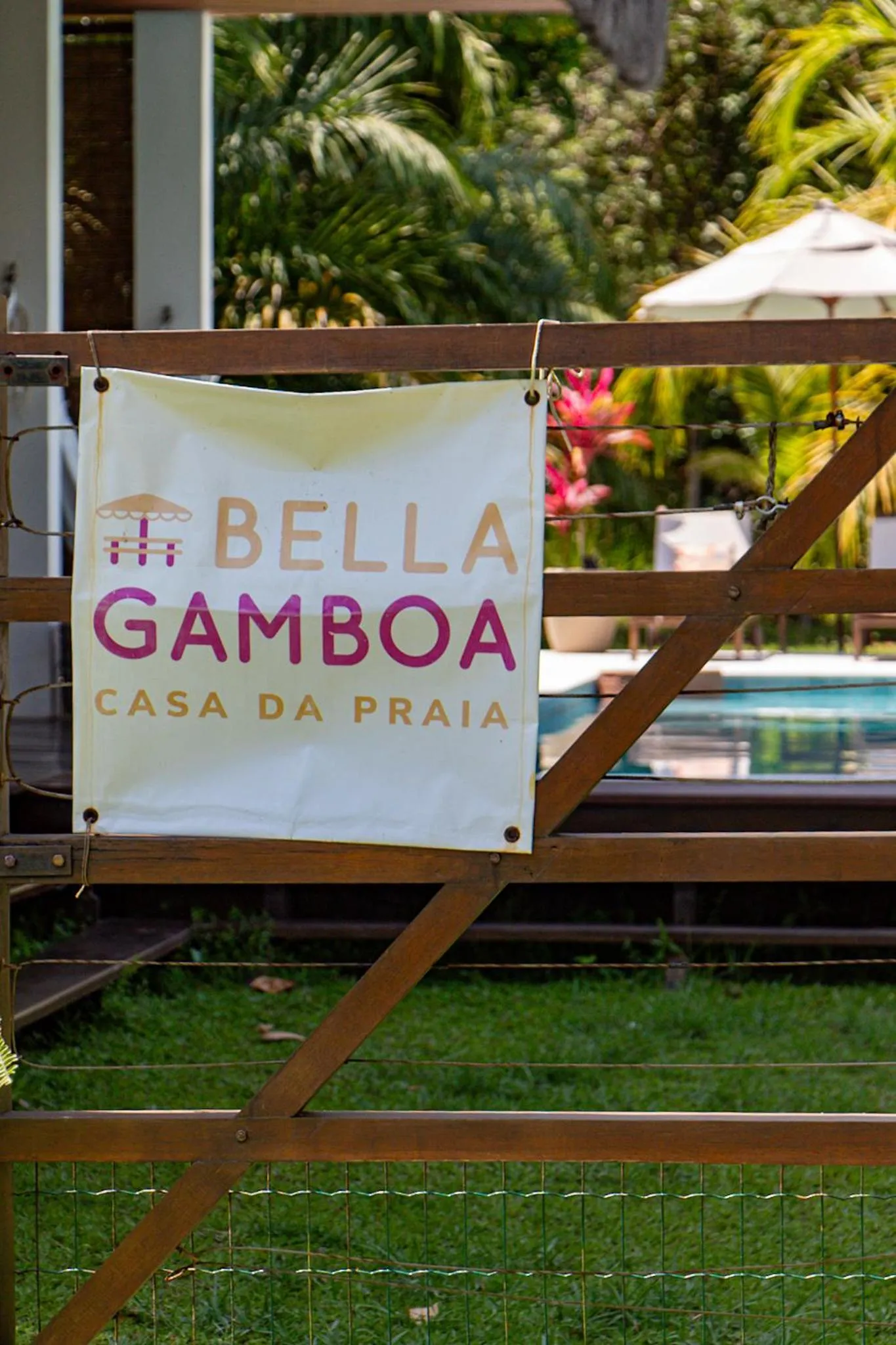 Property logo or sign in Bella Gamboa Casa da Praia - Praia da Argila - Gamboa -