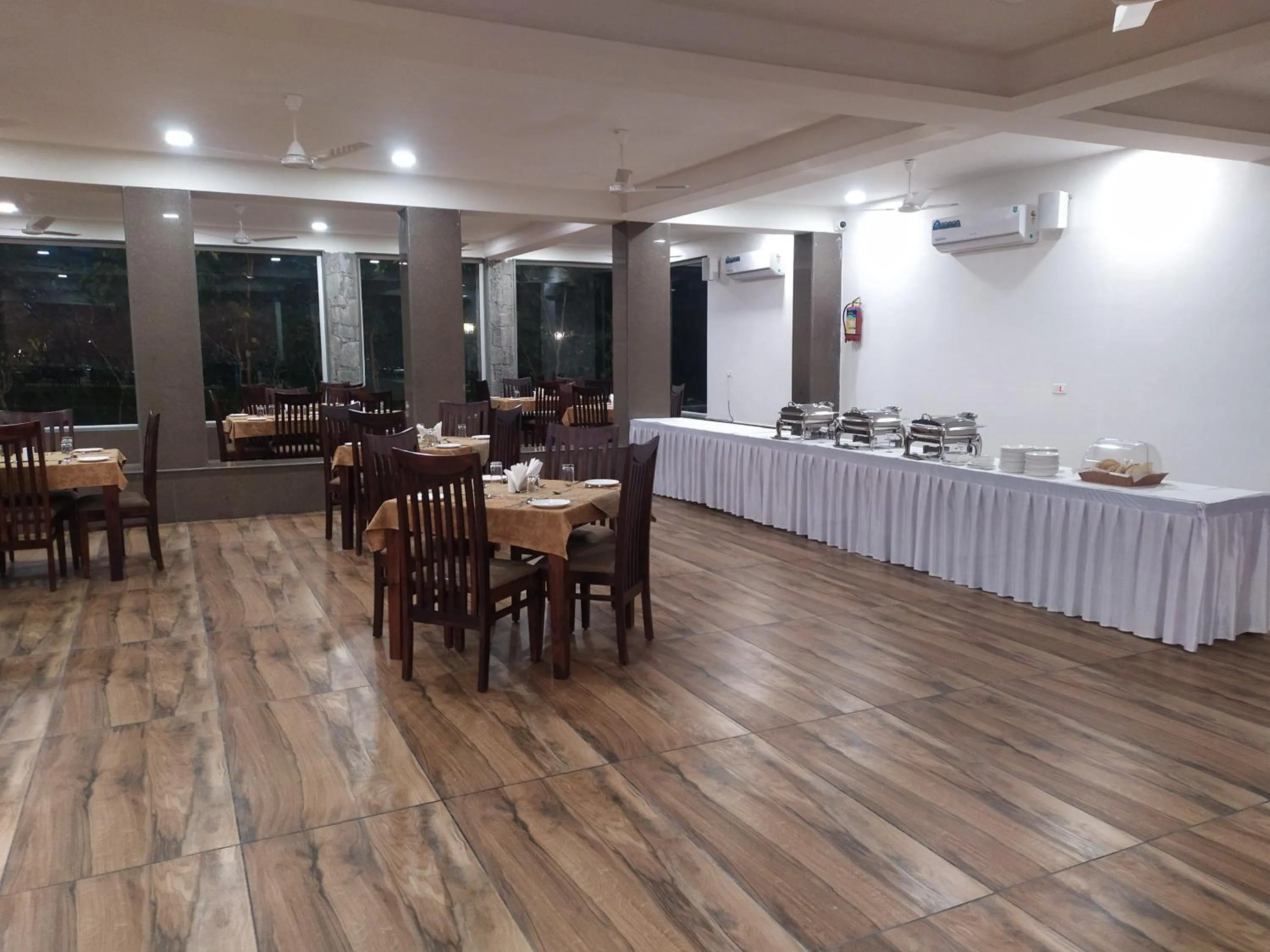 Restaurant/places to eat in Lal Bagh Resort Ranakpur - Step into the wild, Stay in luxury