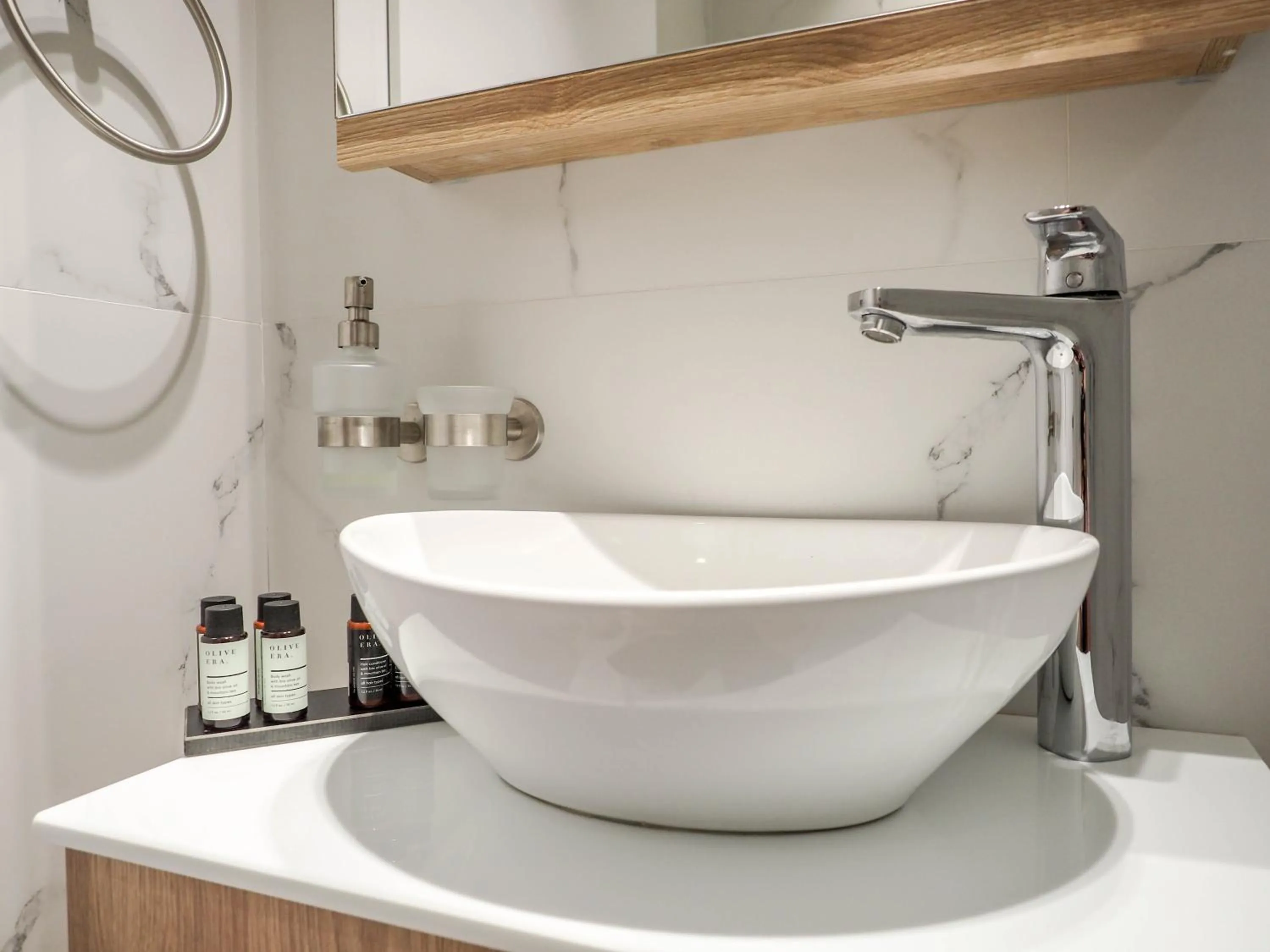 Bathroom in Hestia - Ippokratous 35