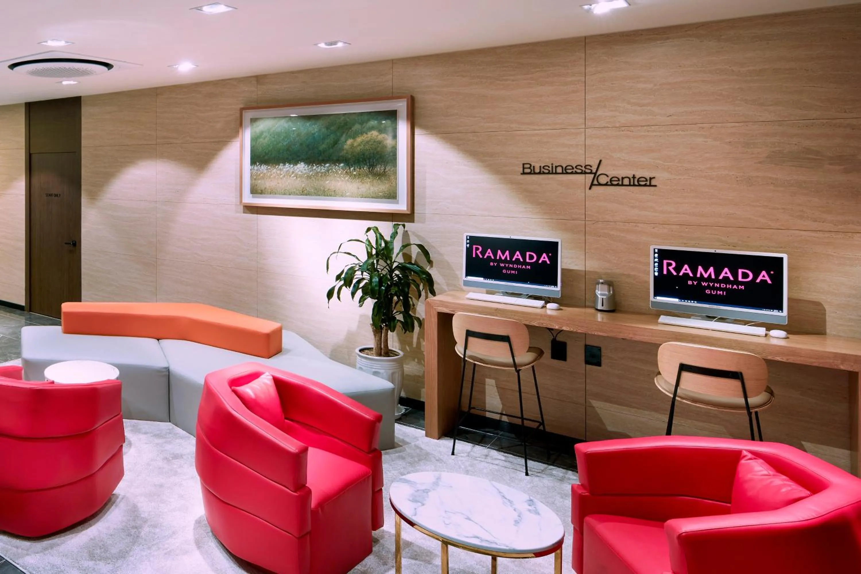 Business facilities in Ramada by Wyndham Gumi