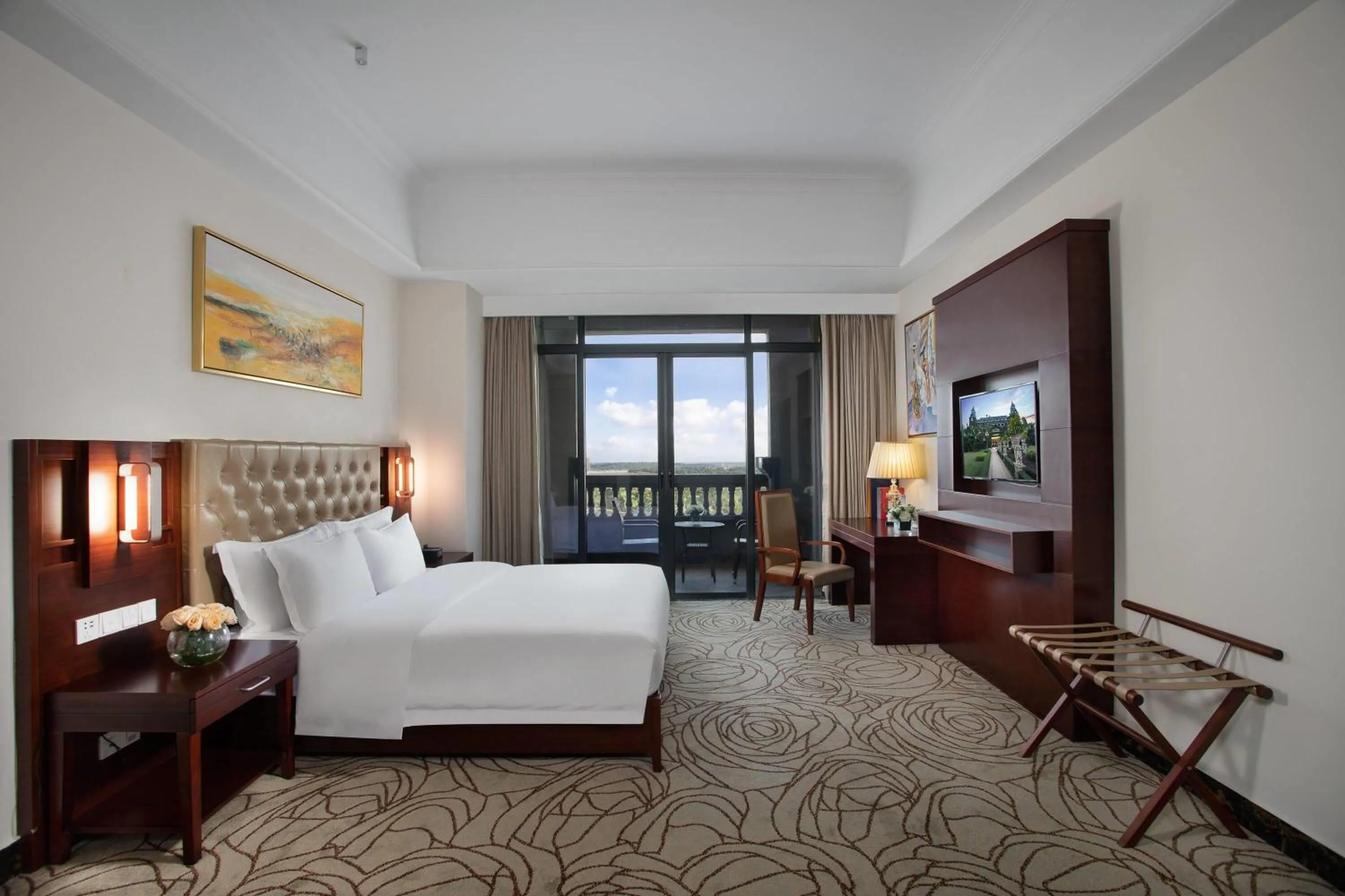 Photo of the whole room, Bed in Wyndham Garden Haikou South