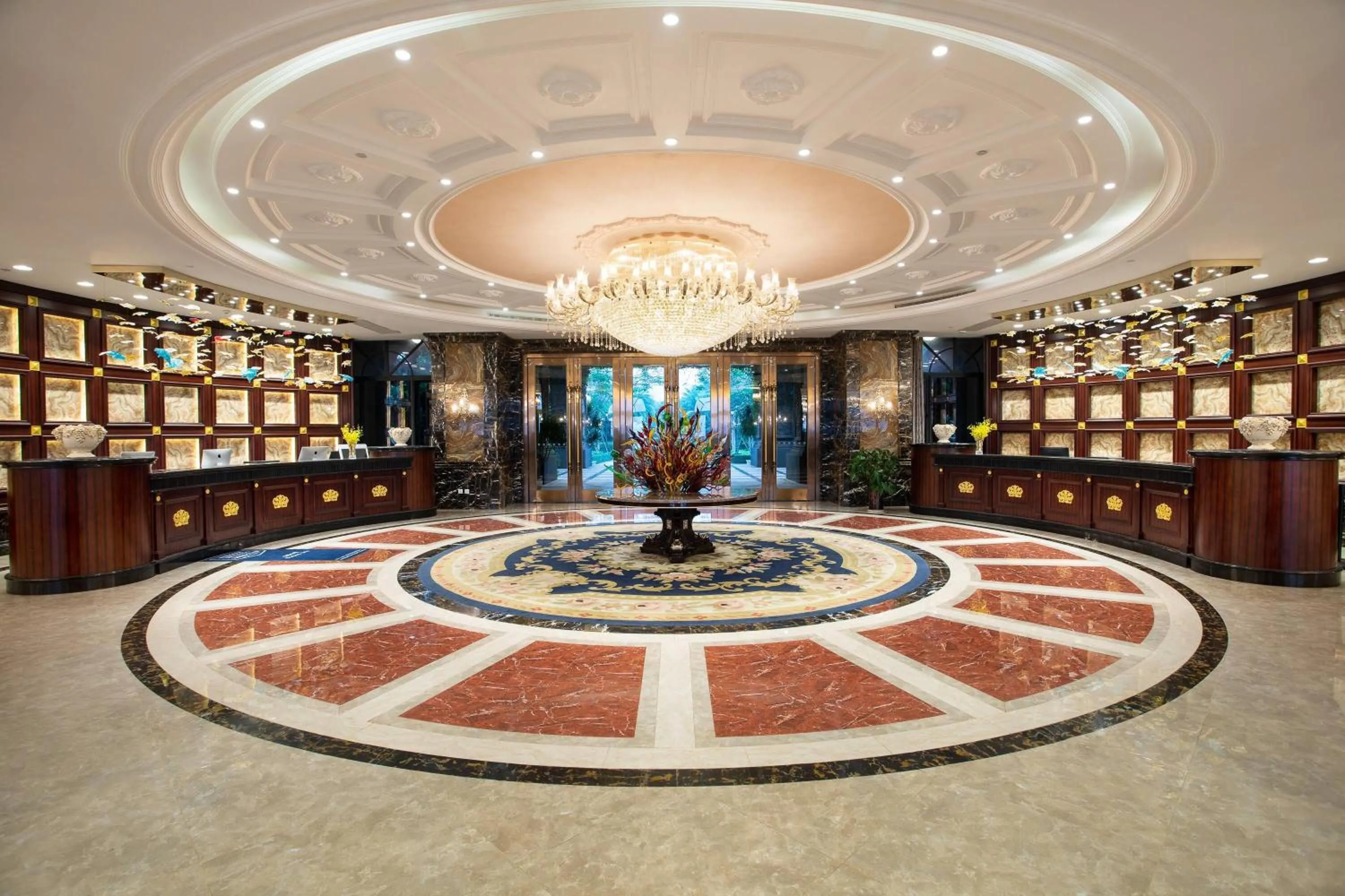 Lobby or reception in Wyndham Garden Haikou South