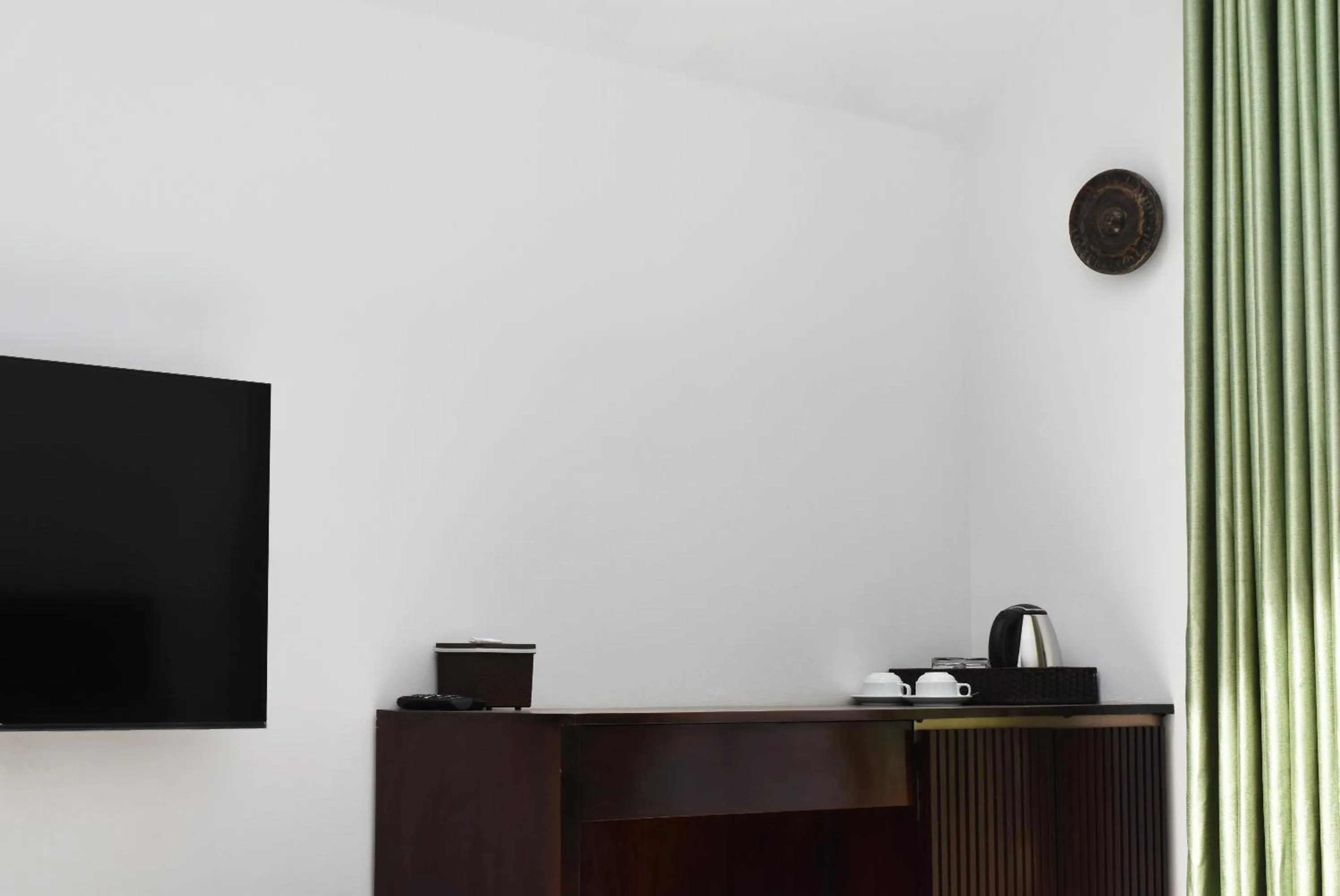 TV and multimedia in Aborest Tropical Hostel