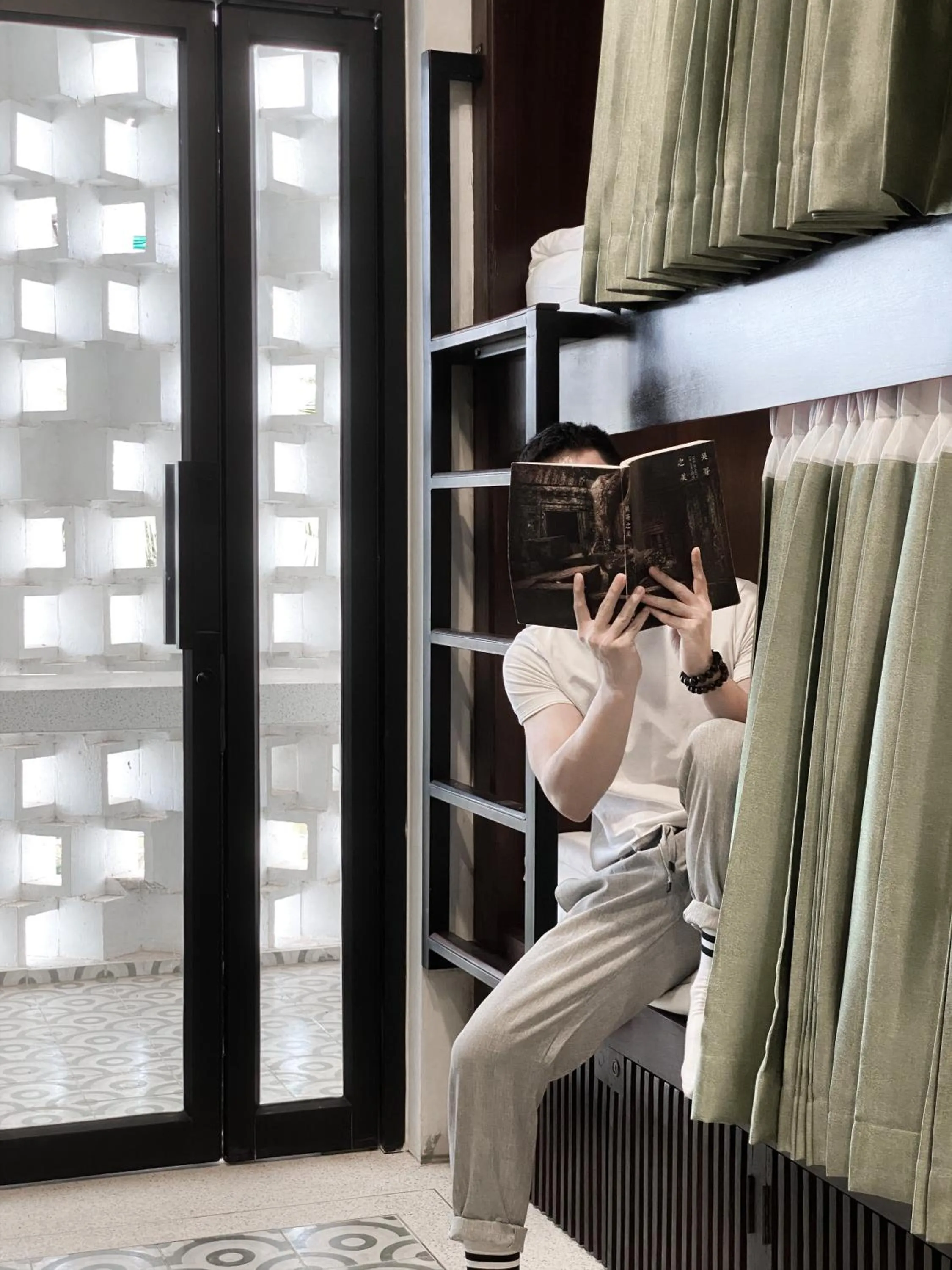 People in Aborest Tropical Hostel