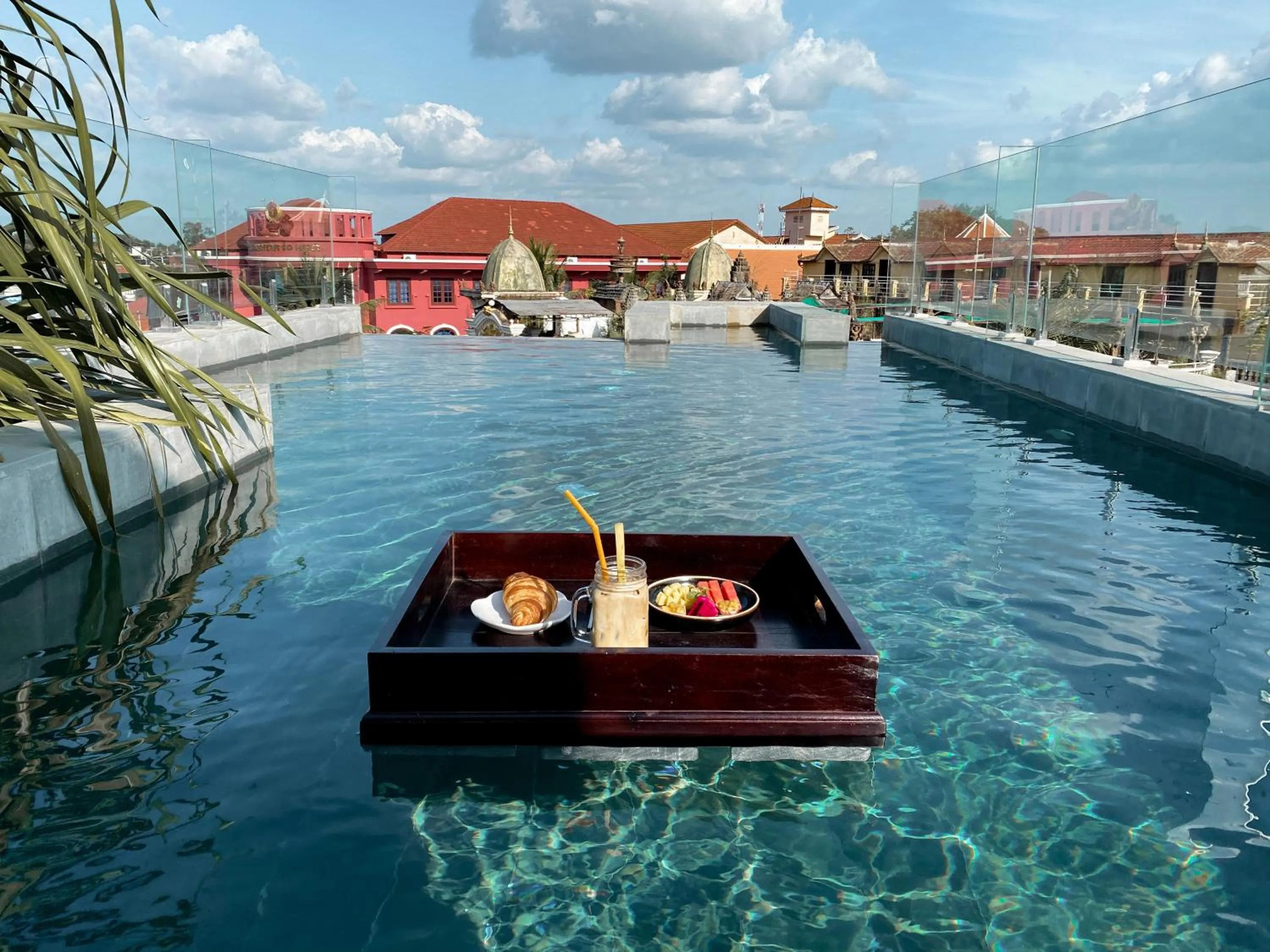 Swimming pool in Aborest Tropical Hostel