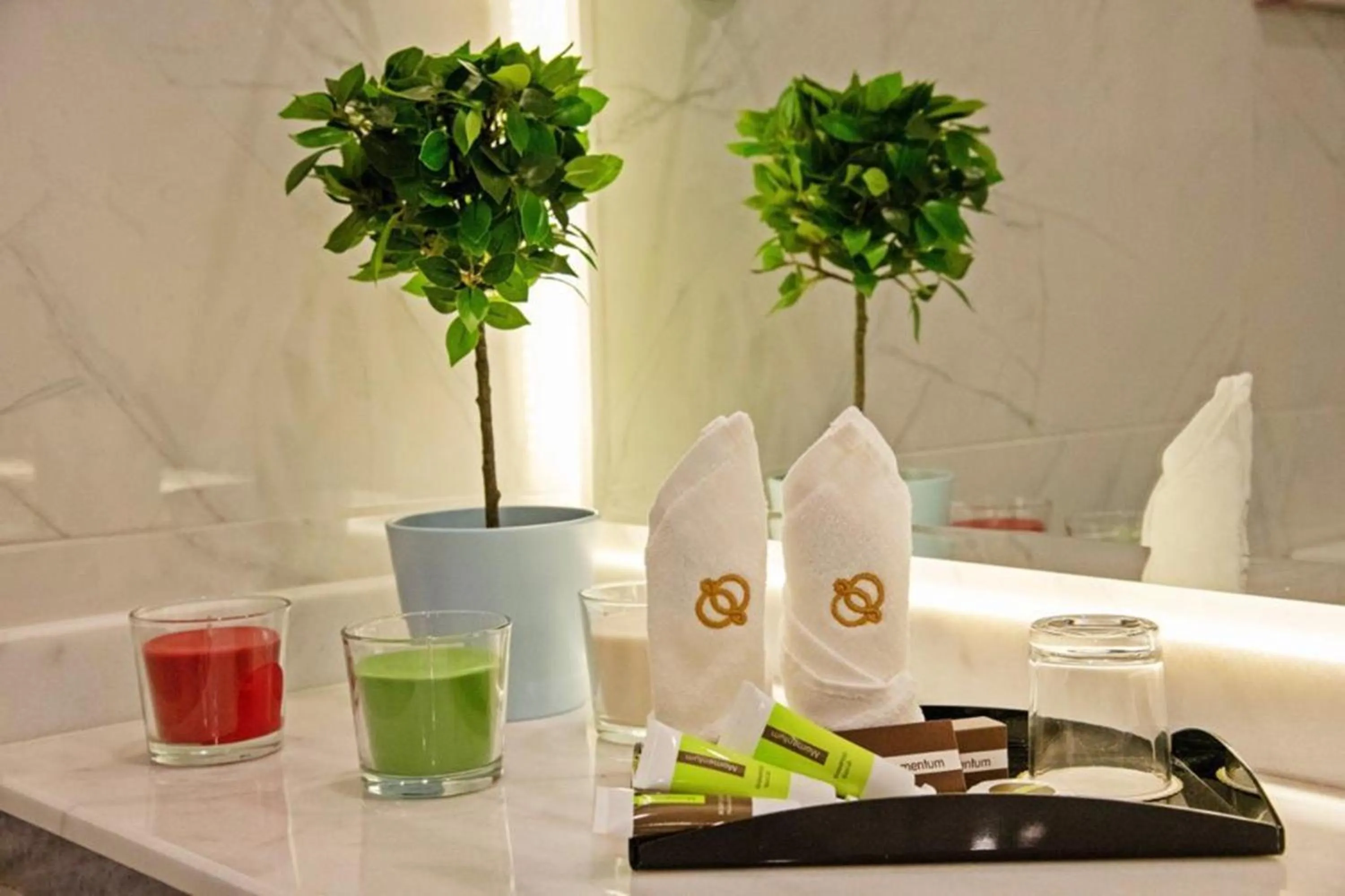 Kitchen or kitchenette in Sunday Emerald Hotel