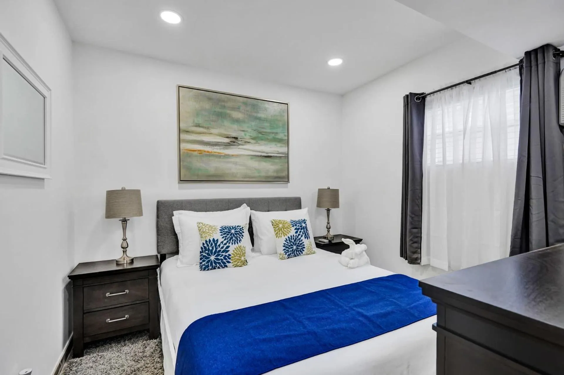 Other, Bed in Fillmore Suits