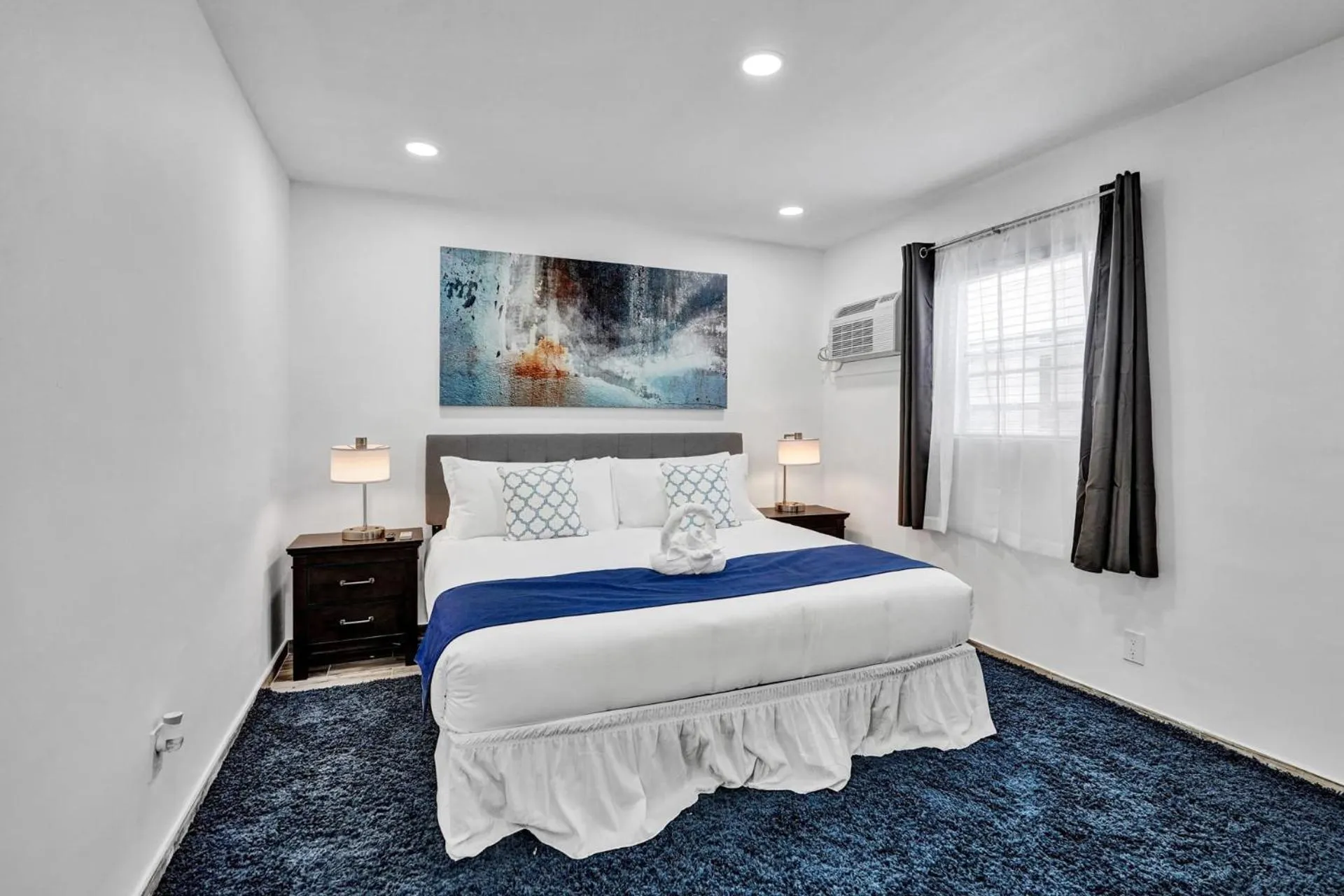 Other, Bed in Fillmore Suits