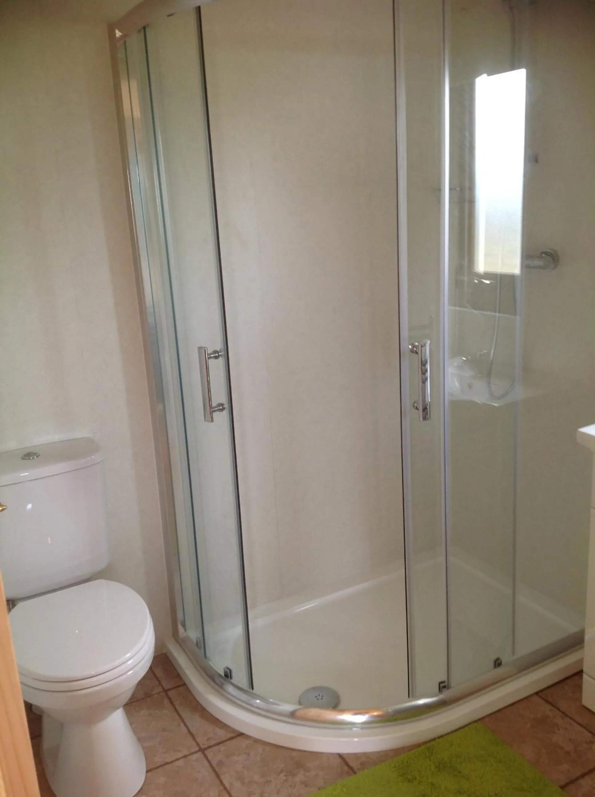 Toilet in Orme View Lodges