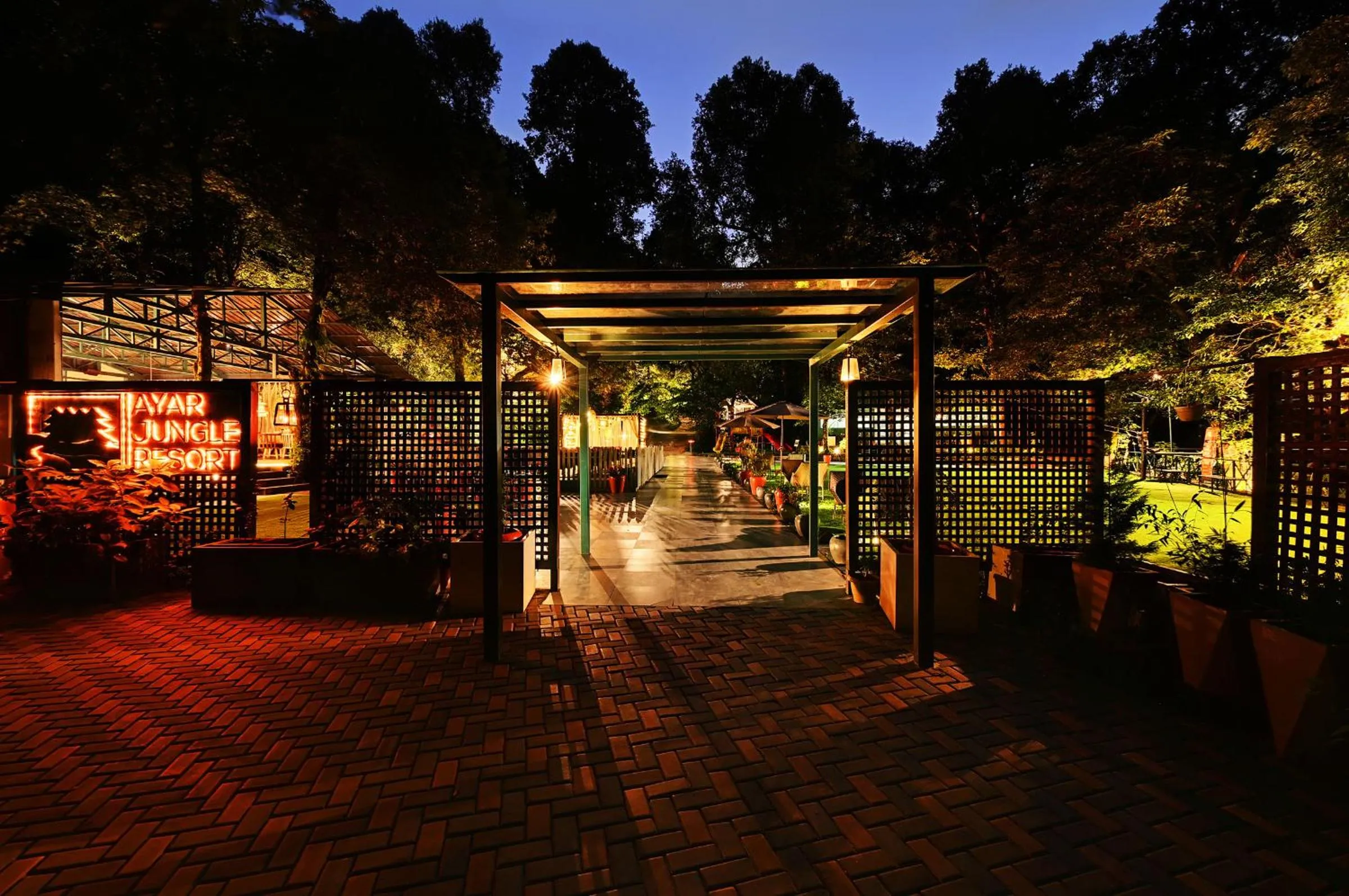 Facade/entrance in Ayar Jungle Resort