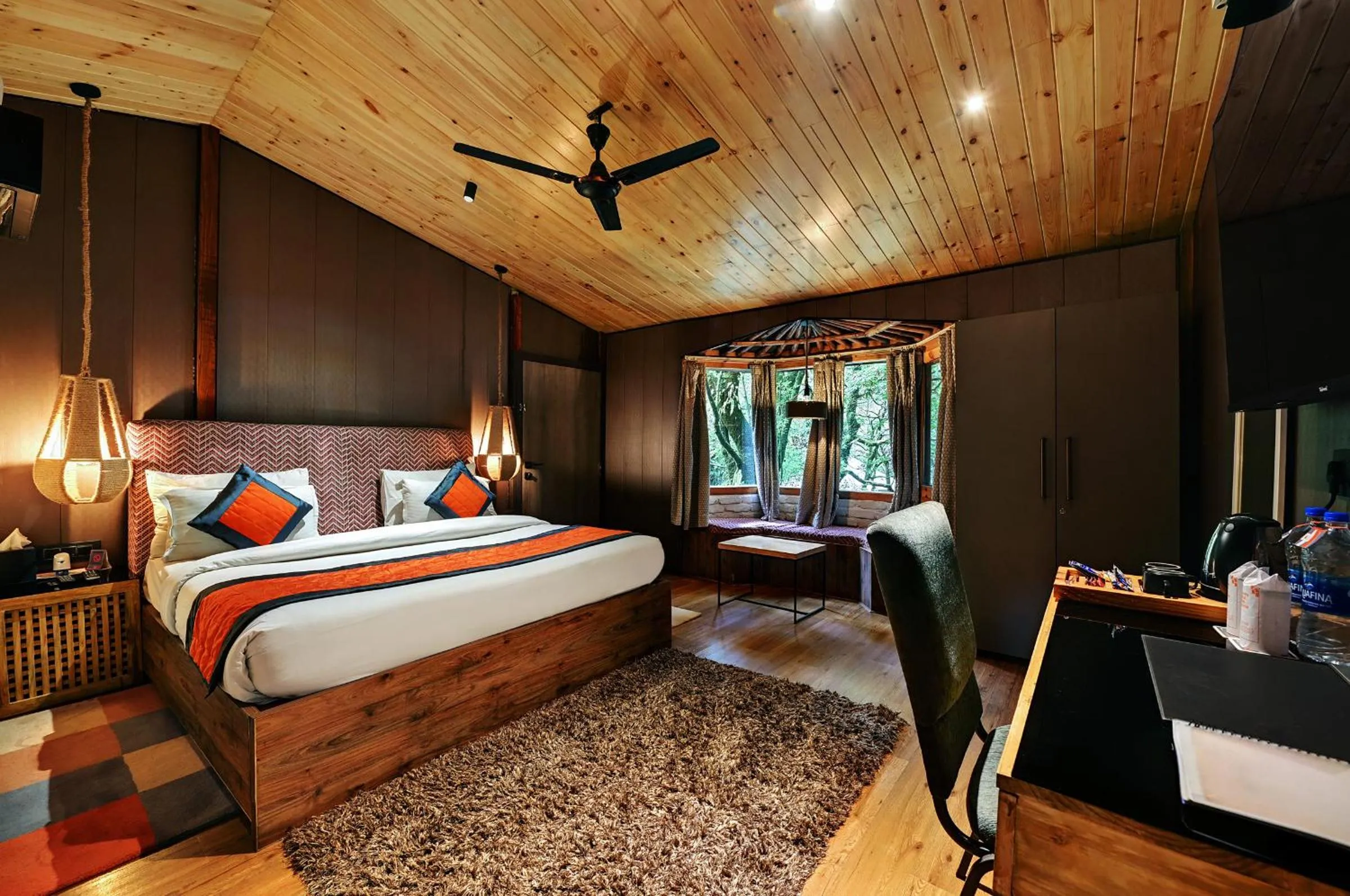 Photo of the whole room, Bed in Ayar Jungle Resort