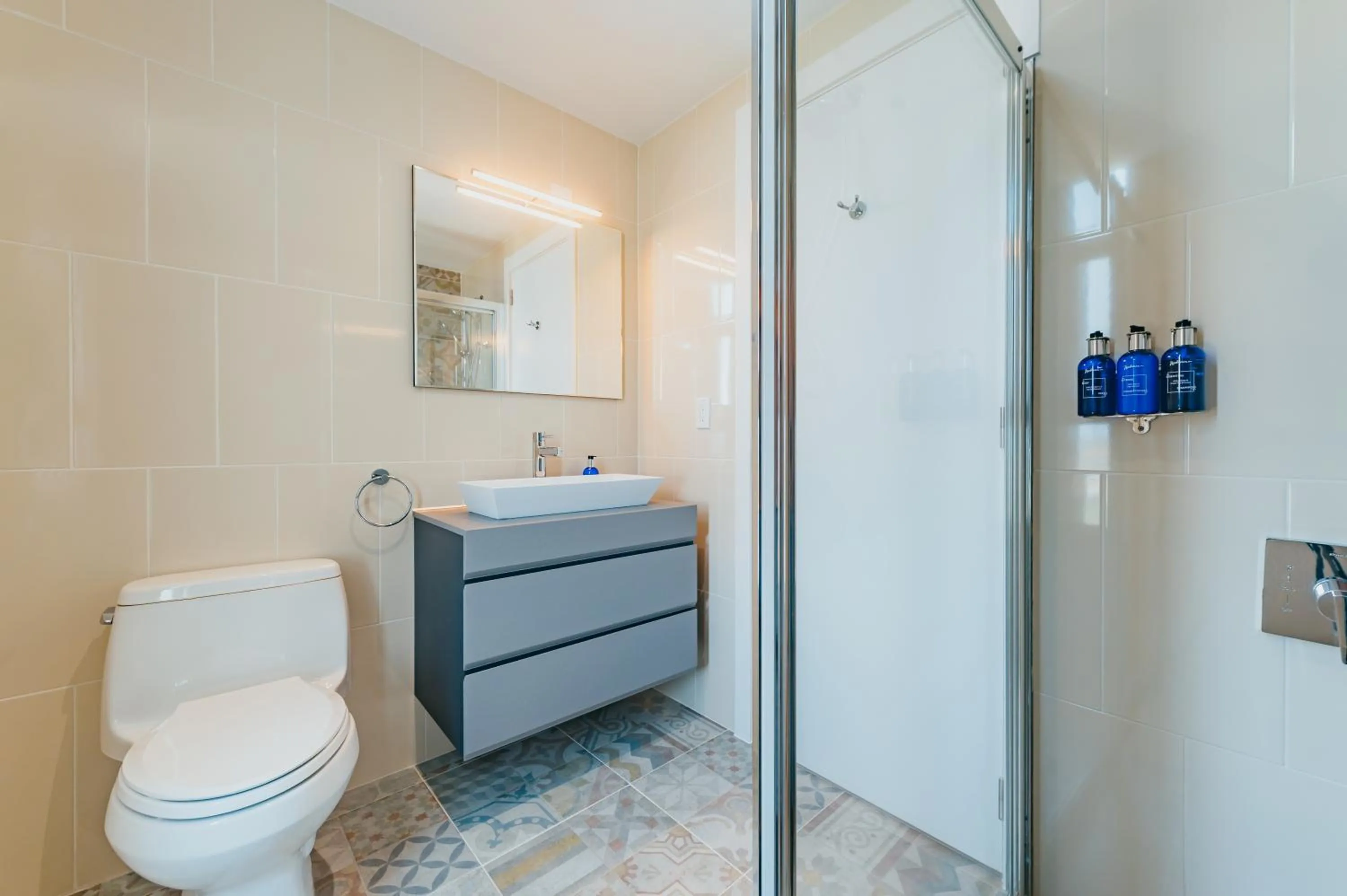 Bathroom in Radisson Blu Aruba