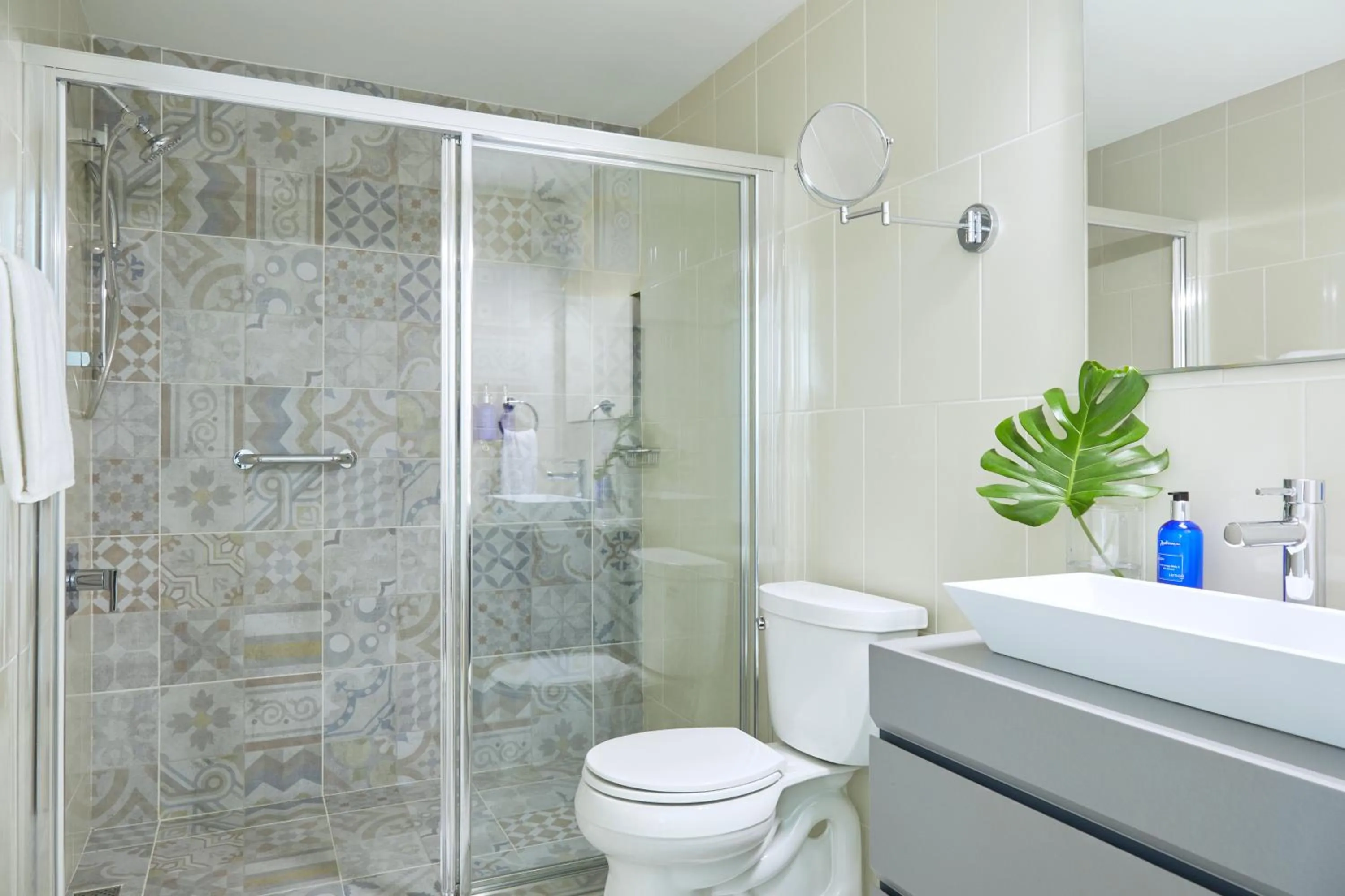 Bathroom in Radisson Blu Aruba