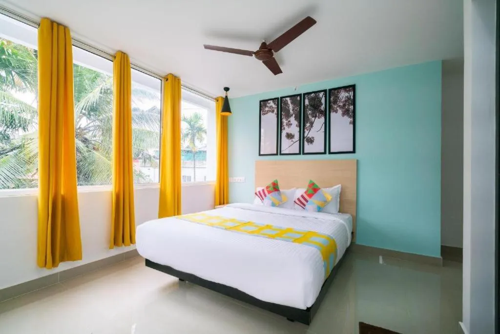 Bed in Flamingo Suites