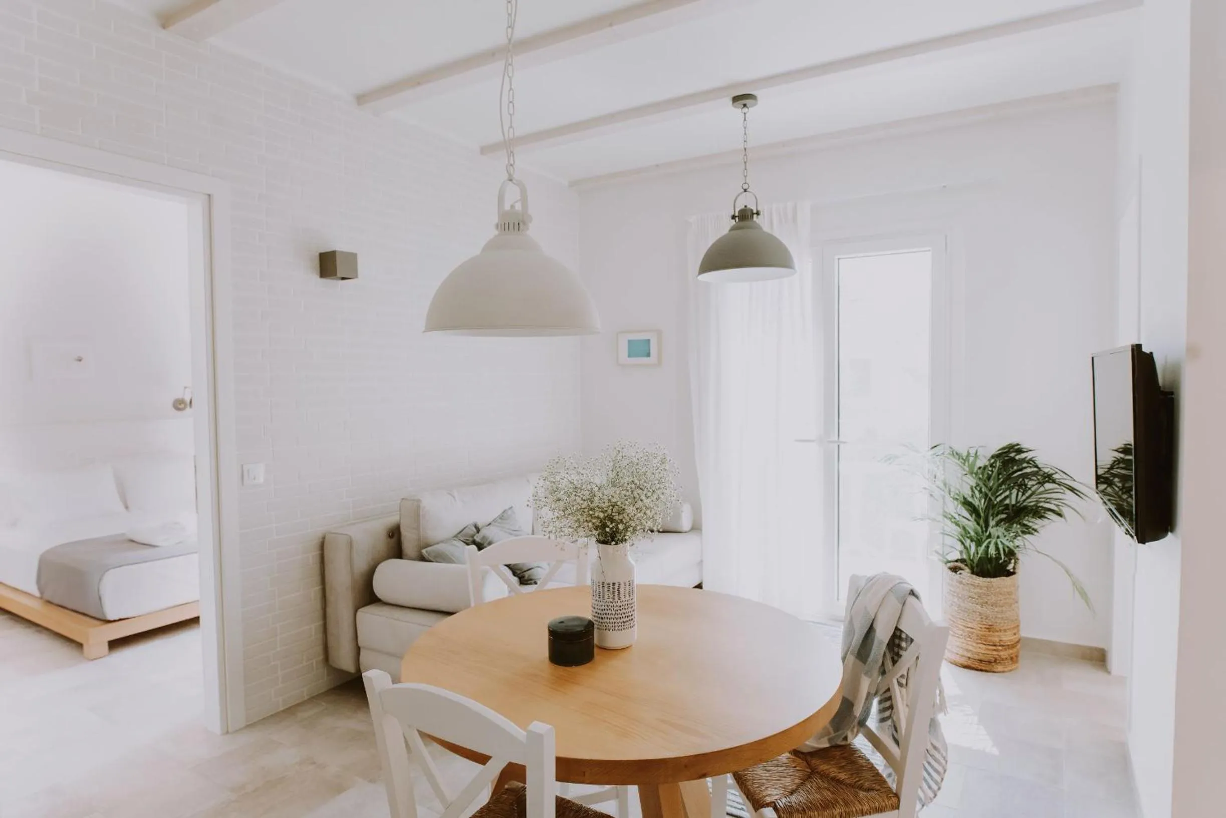 TV and multimedia in ERIEL Boutique Apartments