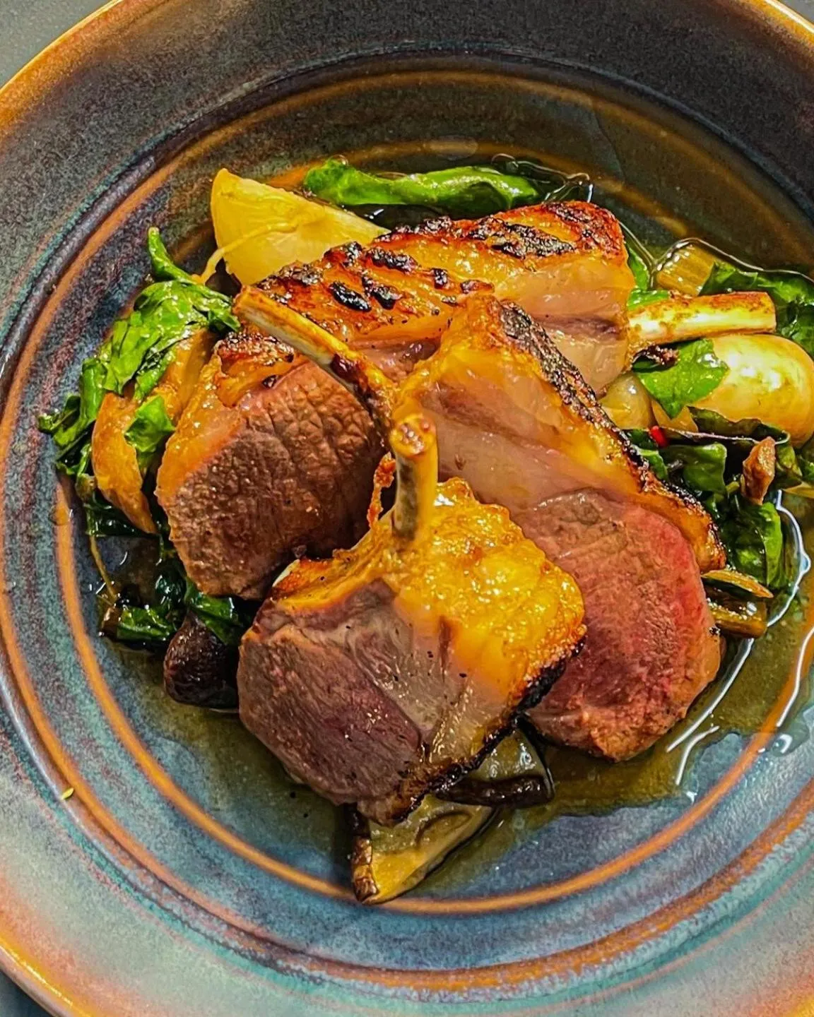 Food and drinks in The Crown Inn at Benson