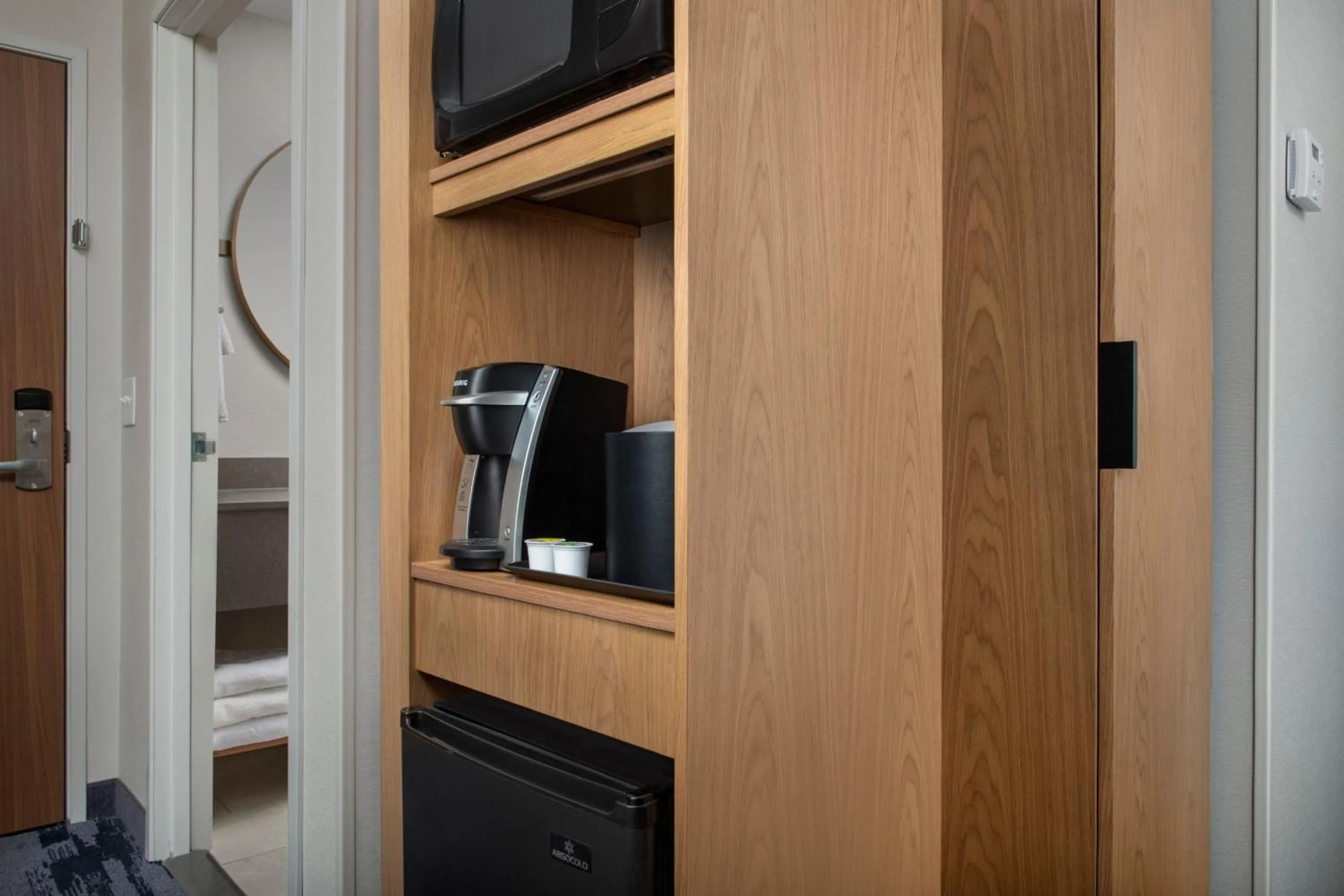 Photo of the whole room in Fairfield by Marriott Inn & Suites Aberdeen