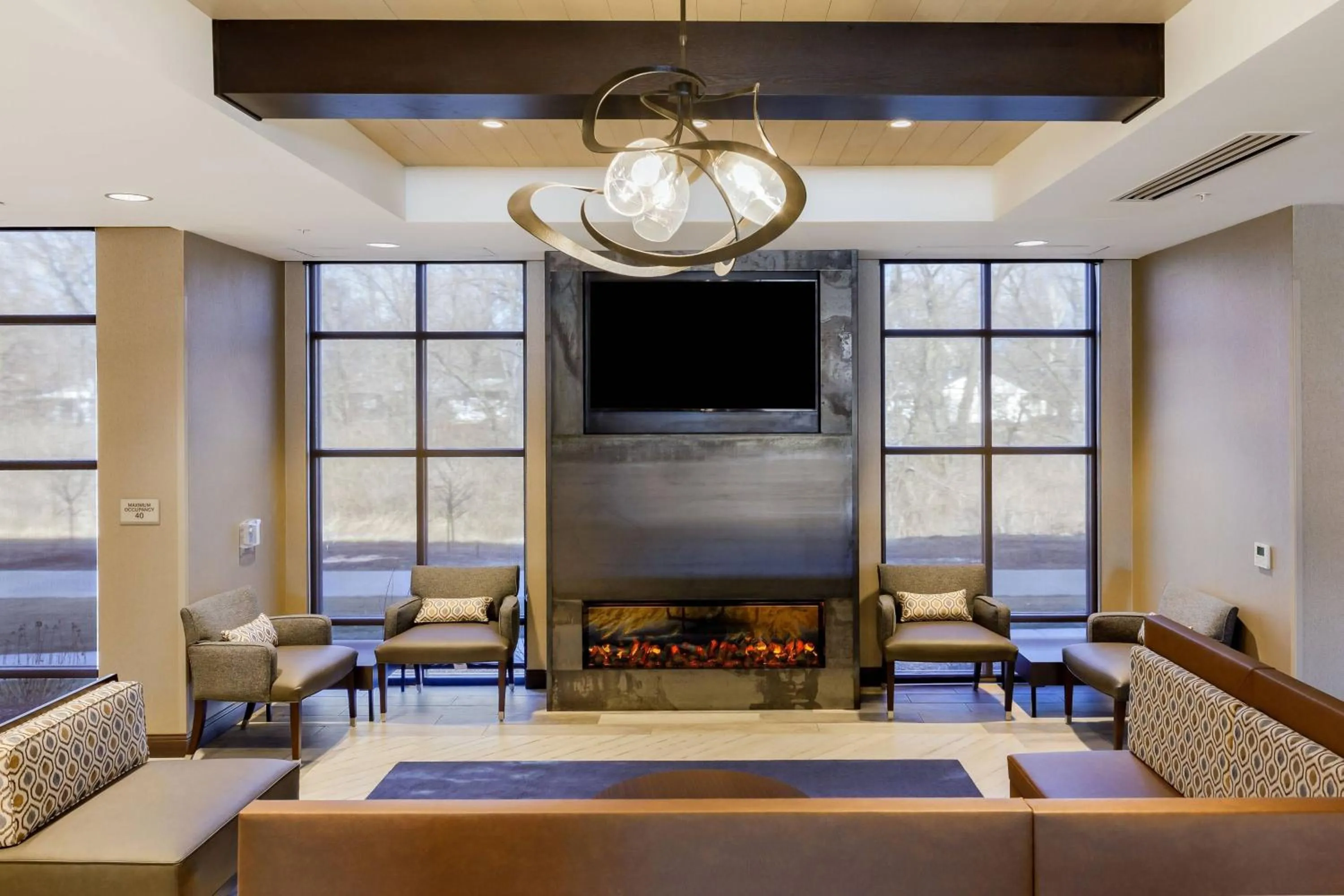 Lobby or reception in SpringHill Suites by Marriott Topeka Southwest