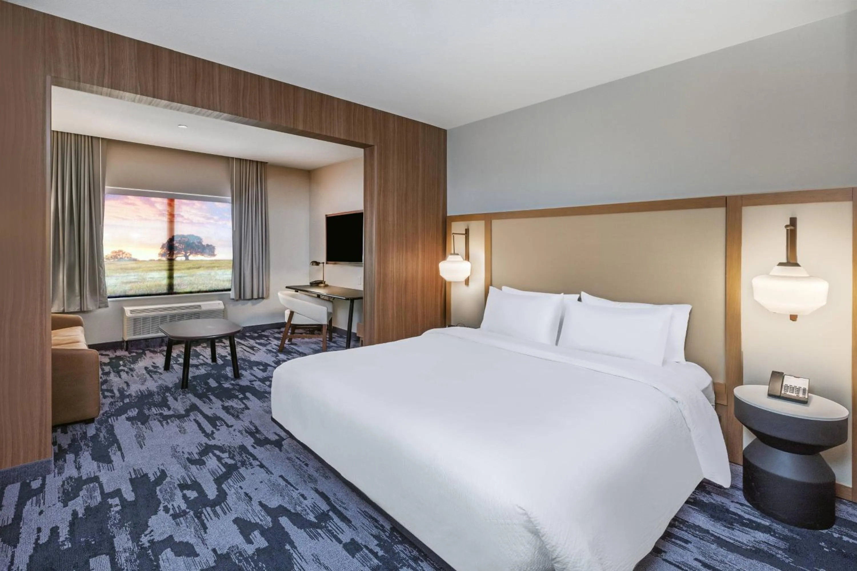 Photo of the whole room, Bed in Fairfield Inn & Suites Houston Memorial City Area