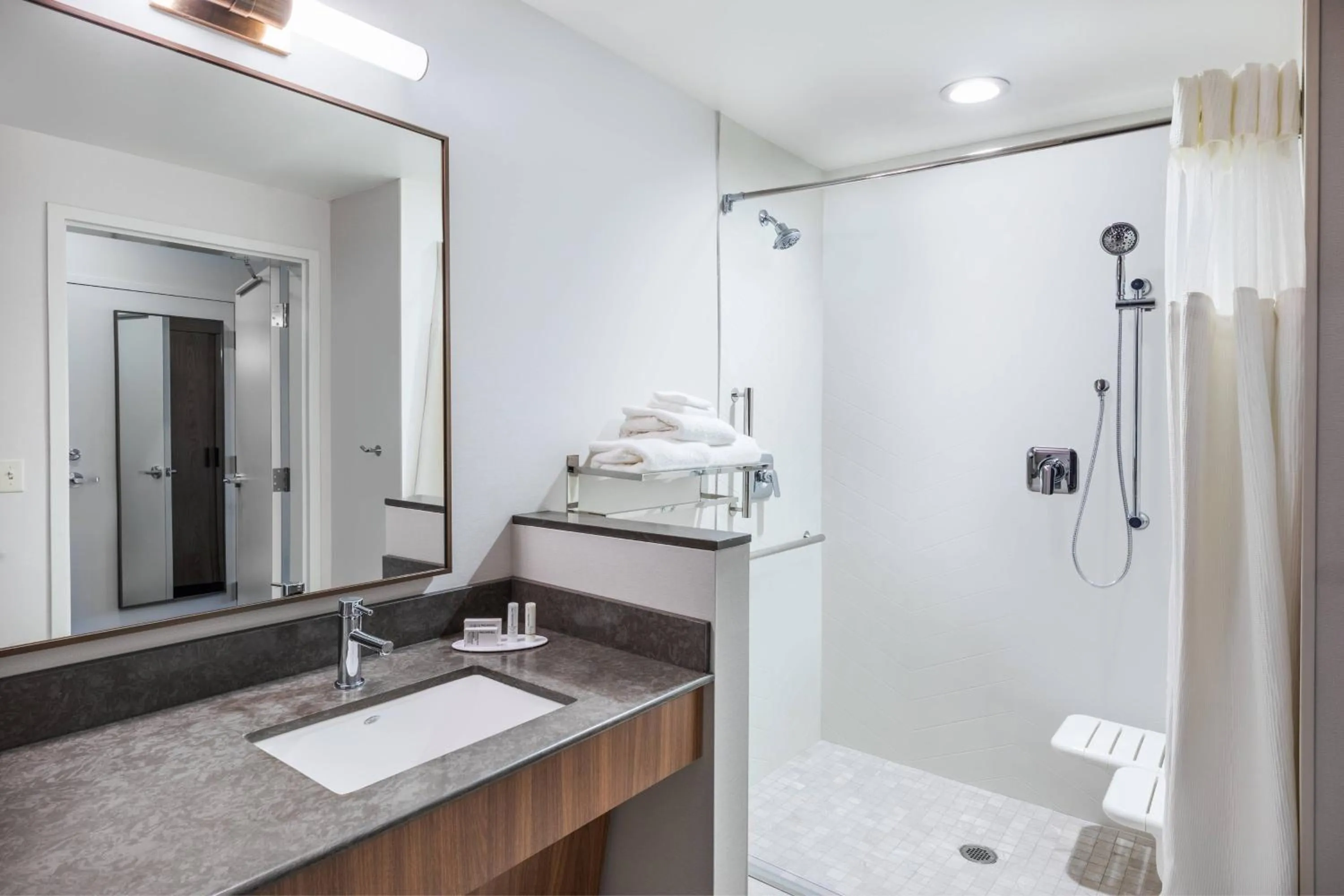 Bathroom in Fairfield Inn & Suites Houston Memorial City Area