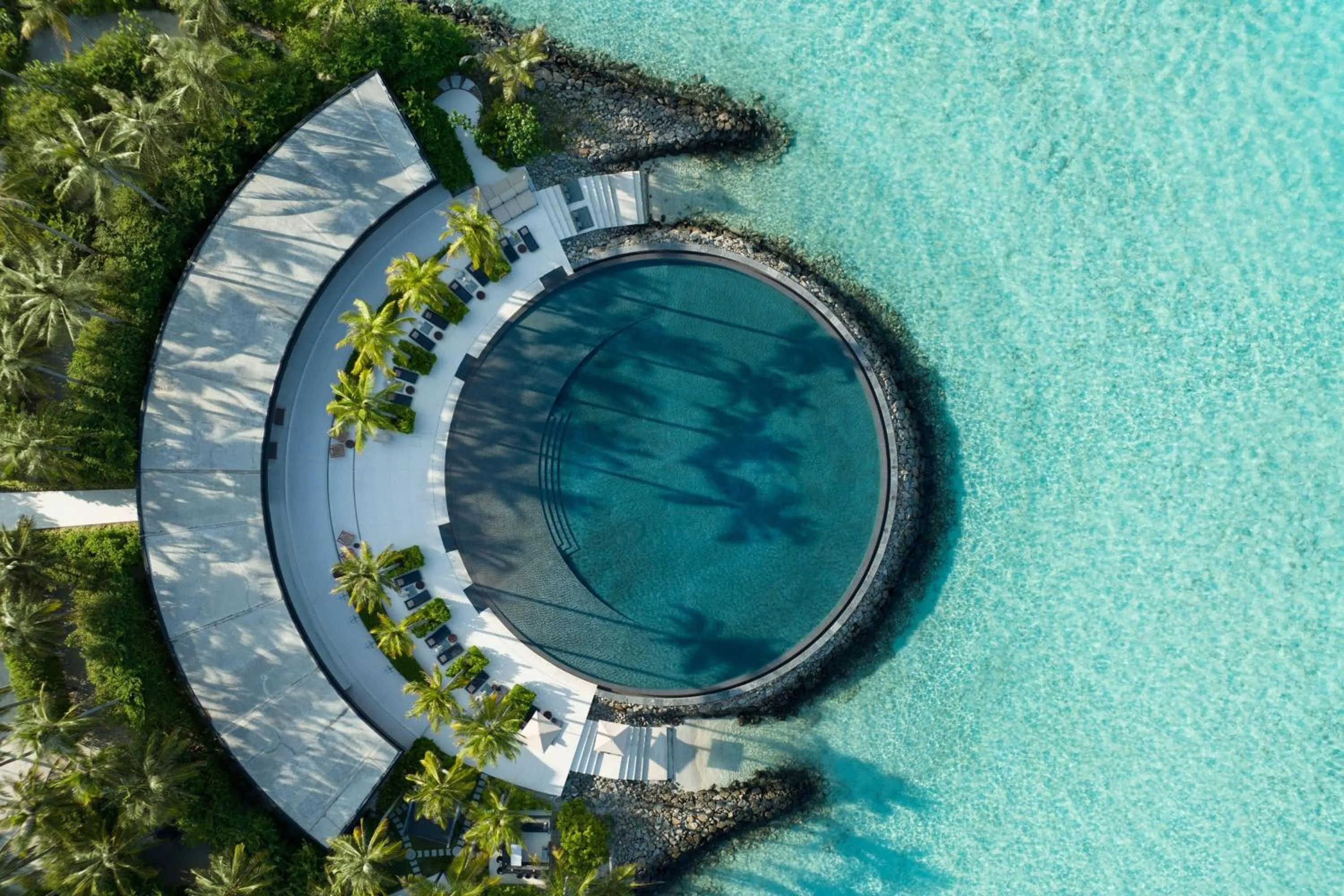 Restaurant/places to eat in The Ritz-Carlton Maldives, Fari Islands