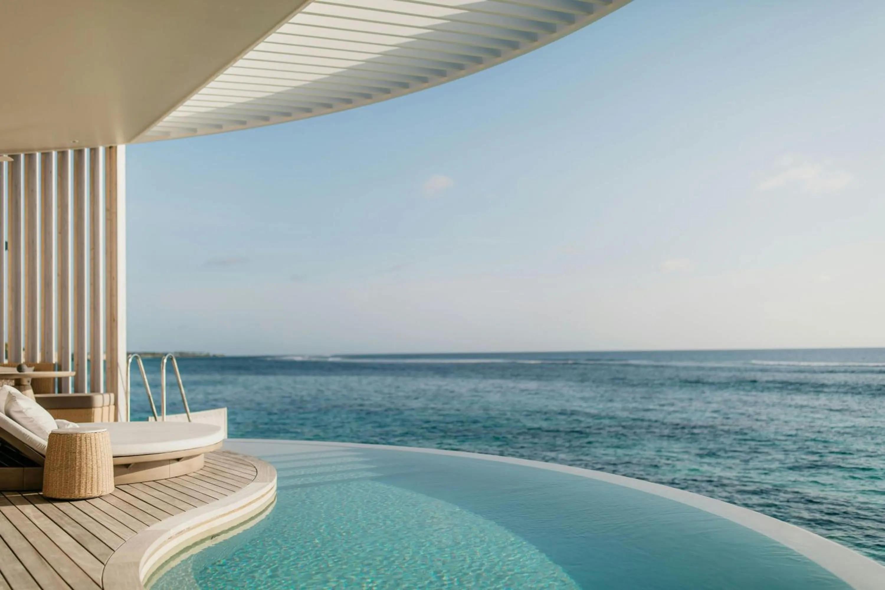 Swimming pool in The Ritz-Carlton Maldives, Fari Islands