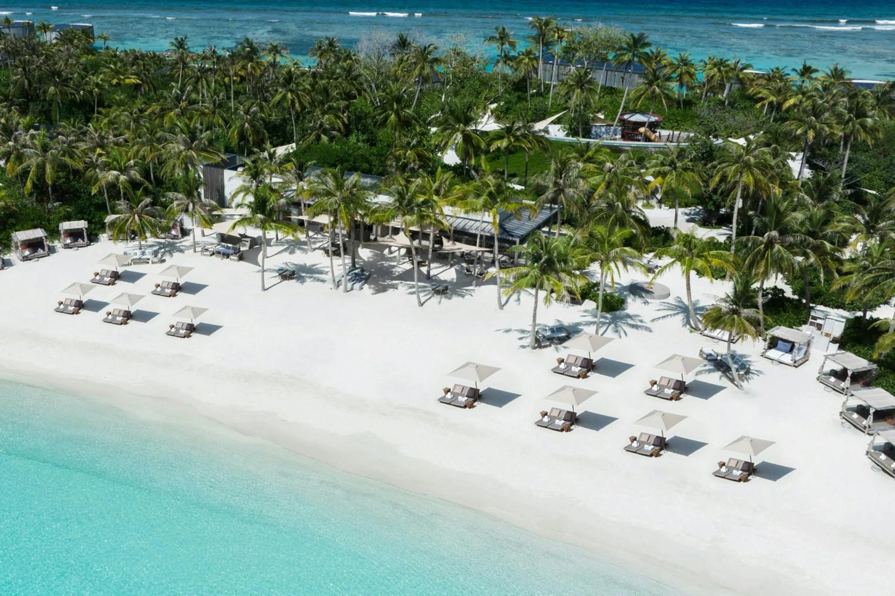Beach in The Ritz-Carlton Maldives, Fari Islands