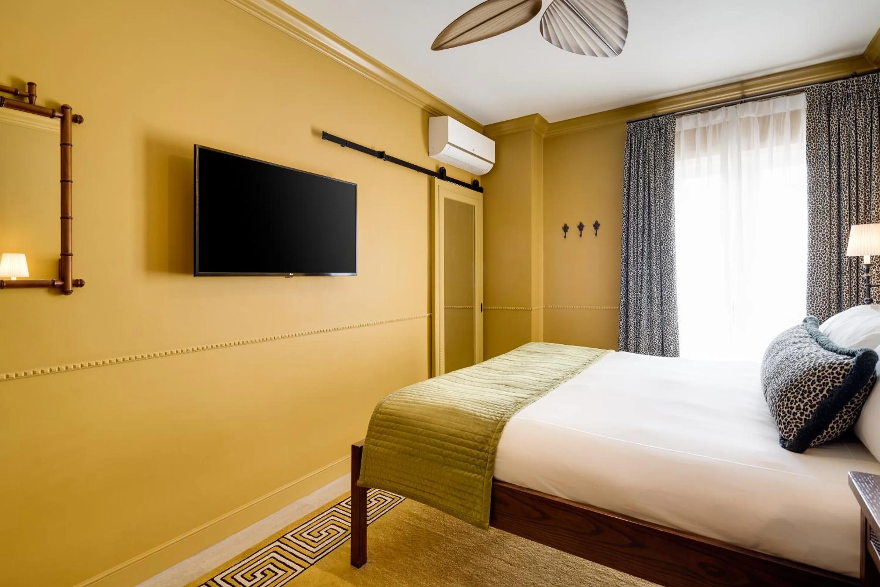 Bedroom, Bed in Esme Miami Beach