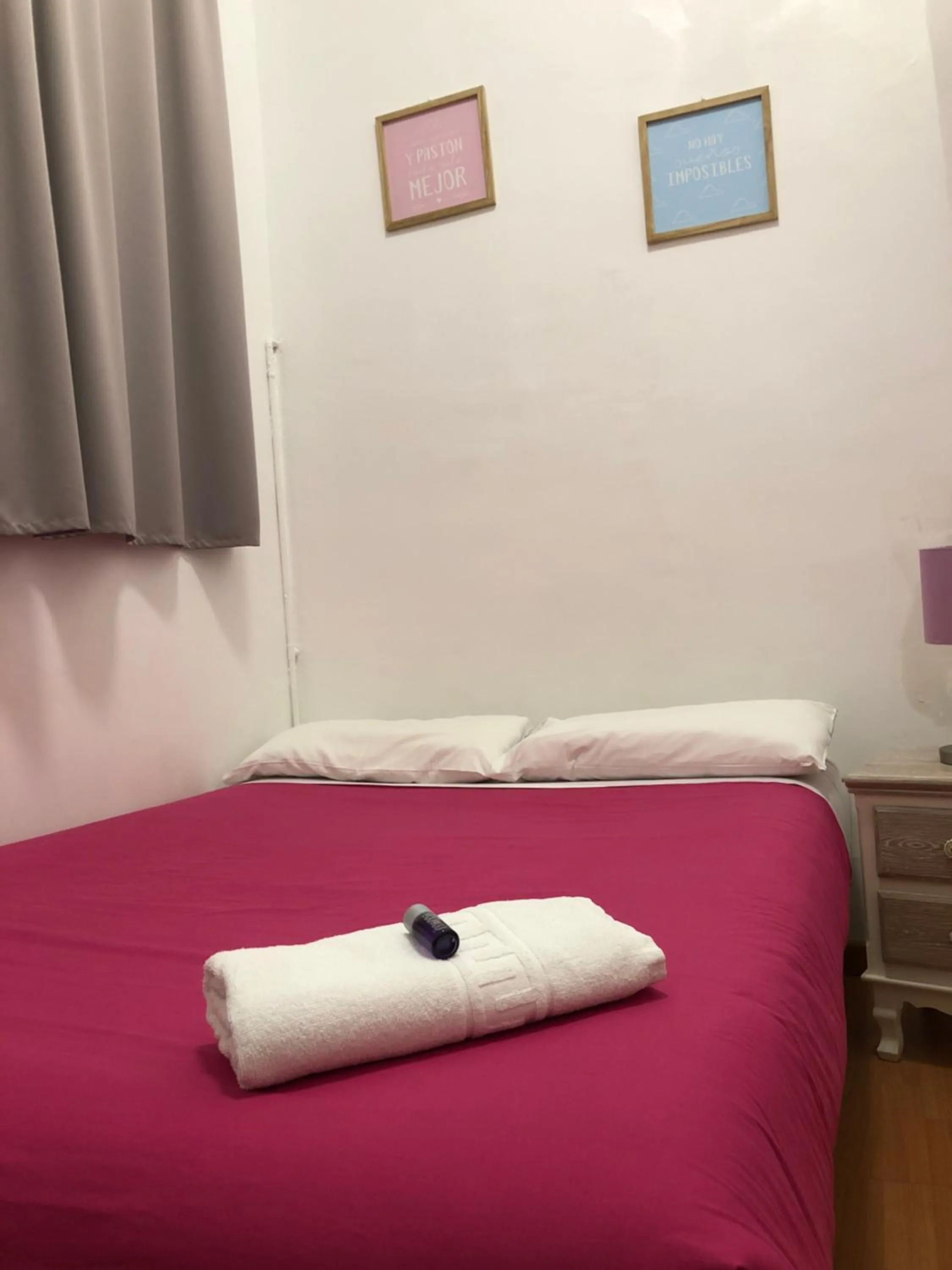 Photo of the whole room, Bed in Hostal MiMi Las Ramblas