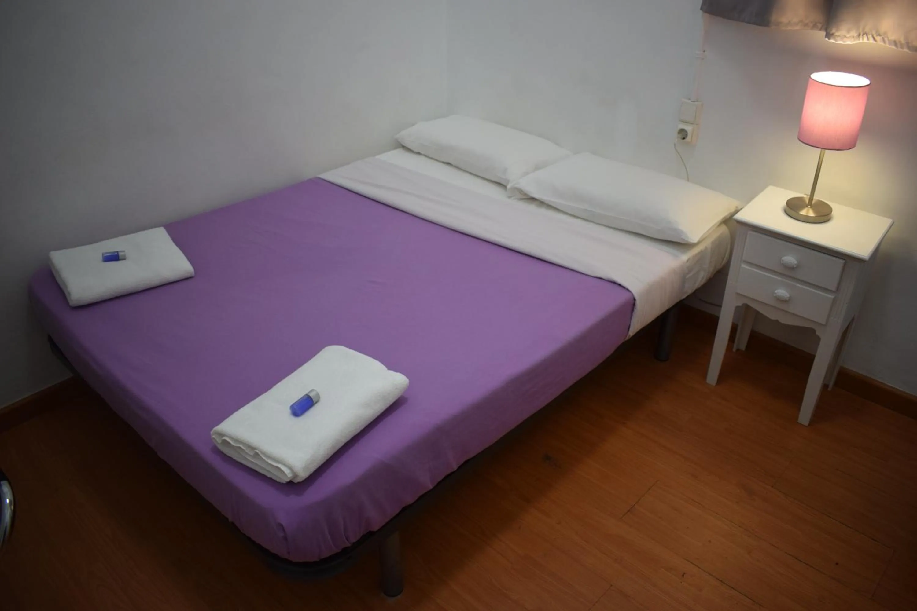 Photo of the whole room, Bed in Hostal MiMi Las Ramblas