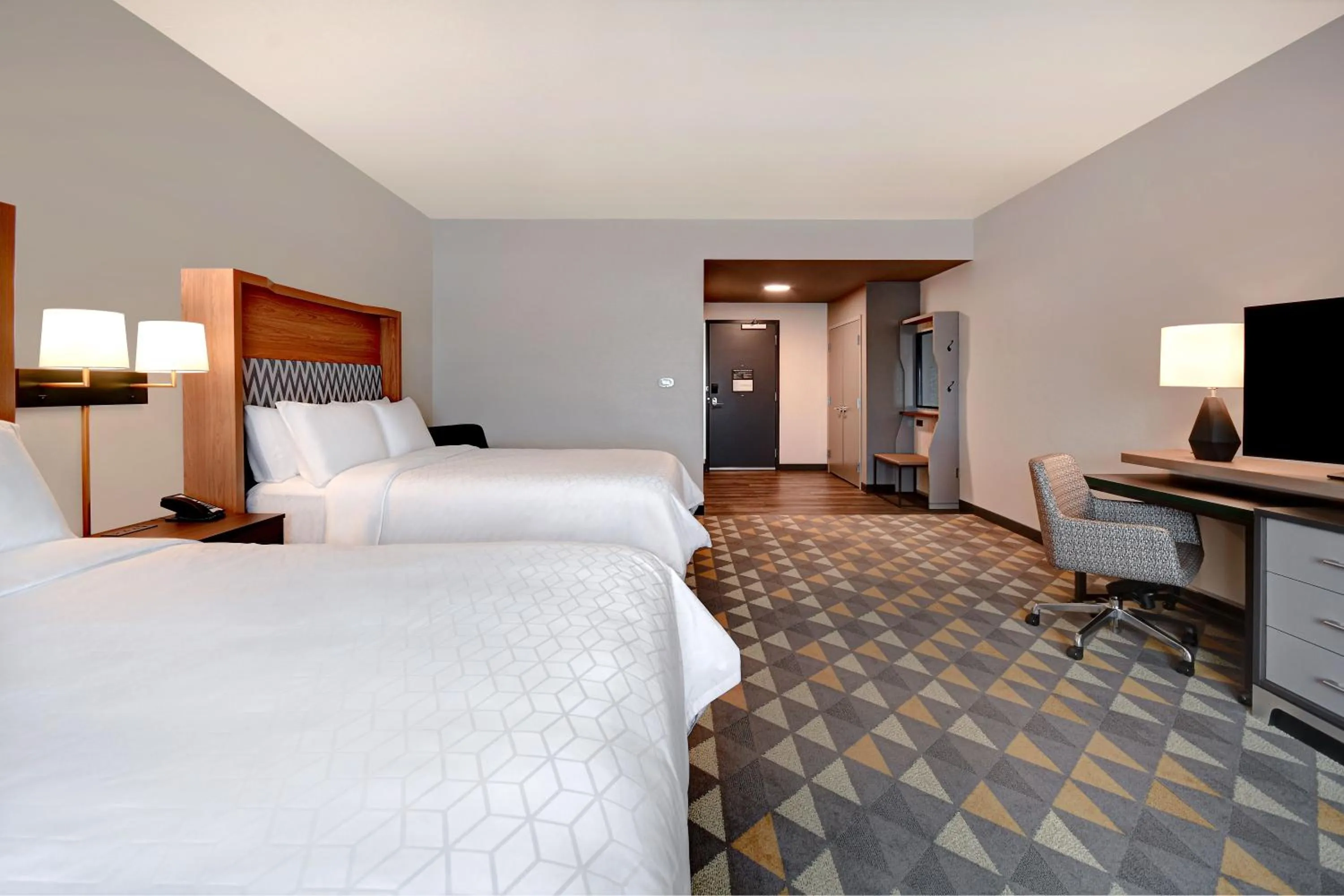 Bedroom, Bed in Holiday Inn - Erie by IHG